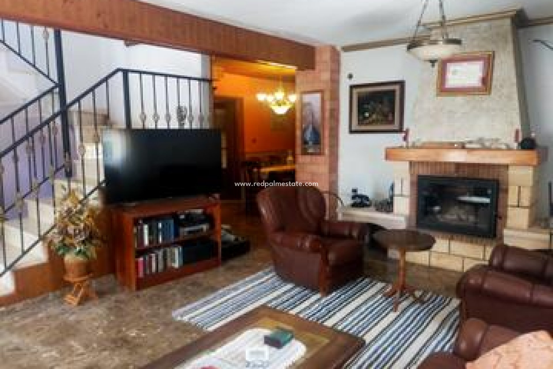 Videresalg - Villa -
Elche - Costa Blanca