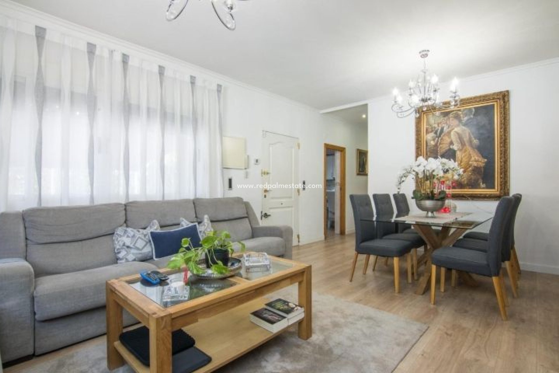 Videresalg - Villa -
Elche - Costa Blanca