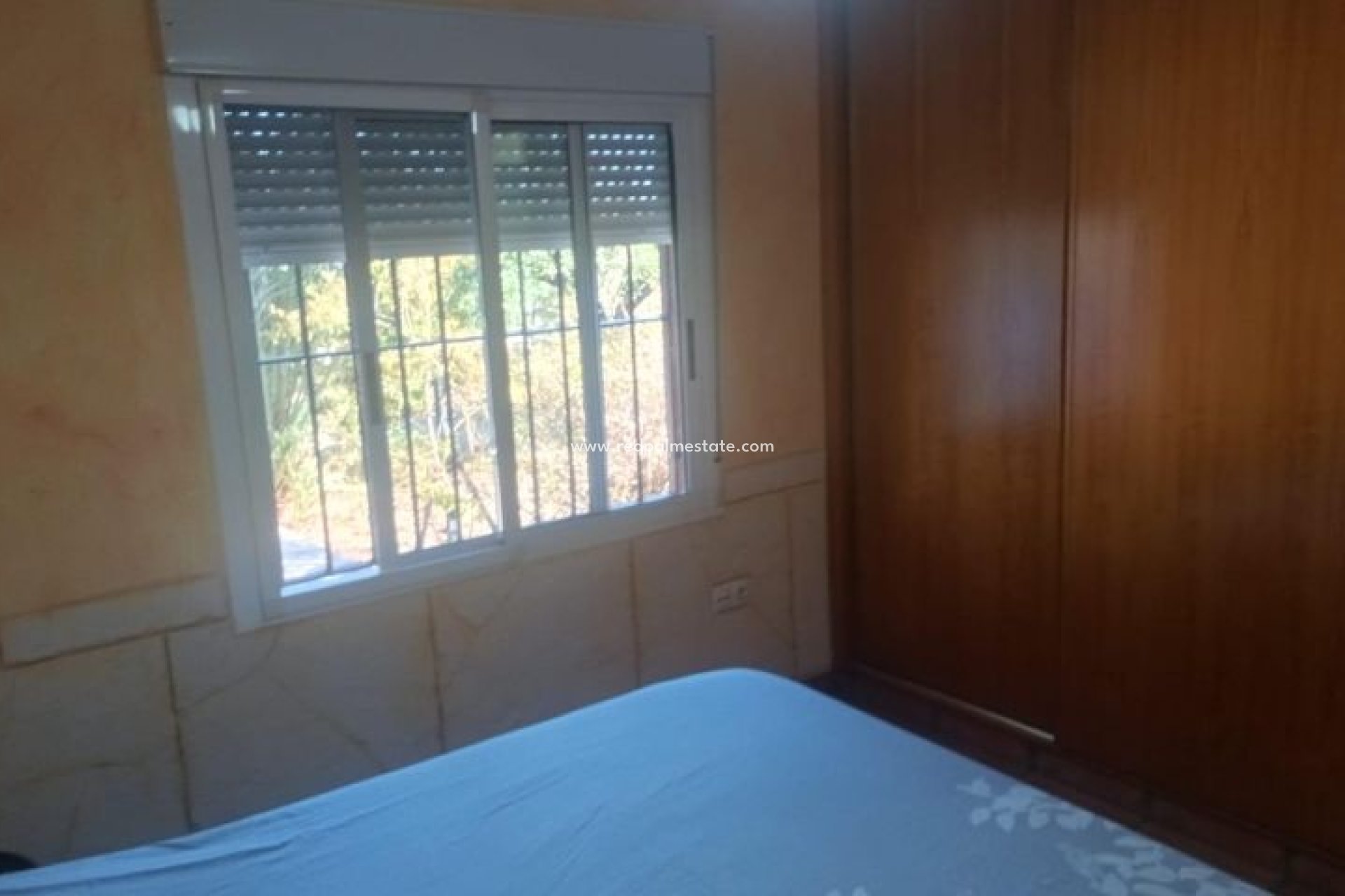 Videresalg - Villa -
Elche - Costa Blanca