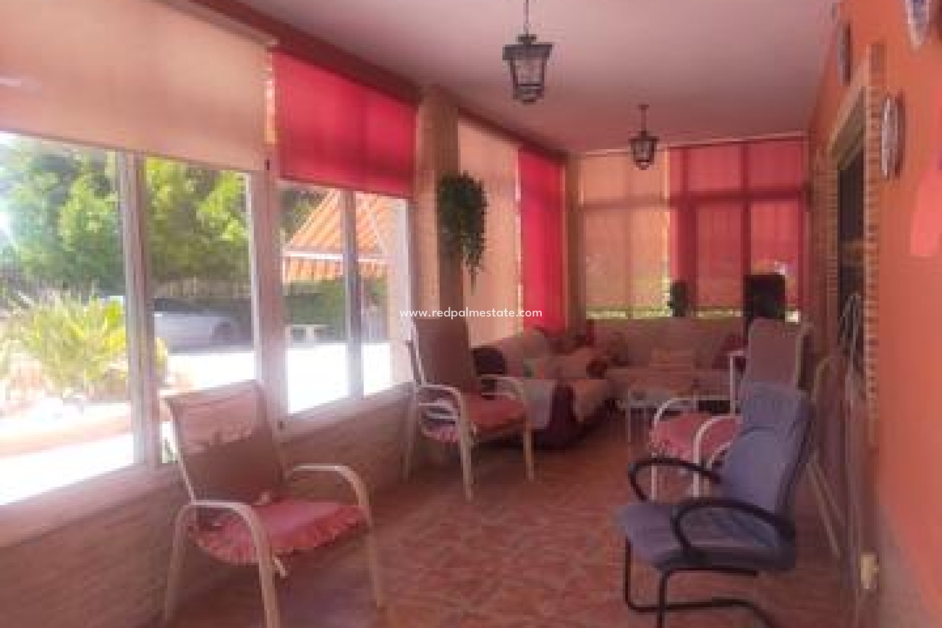 Videresalg - Villa -
Elche - Costa Blanca