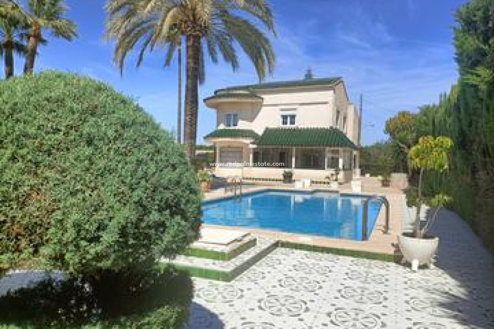 Videresalg - Villa -
Elche - Costa Blanca