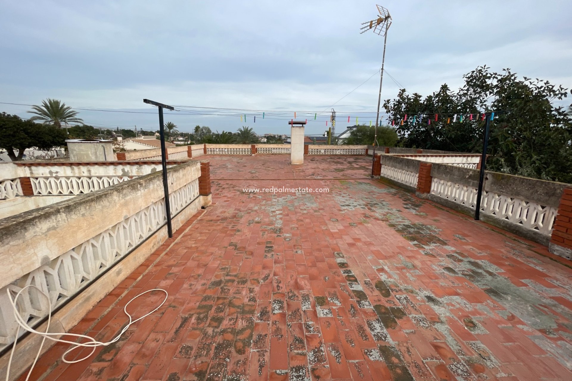 Videresalg - Villa -
Elche - Costa Blanca