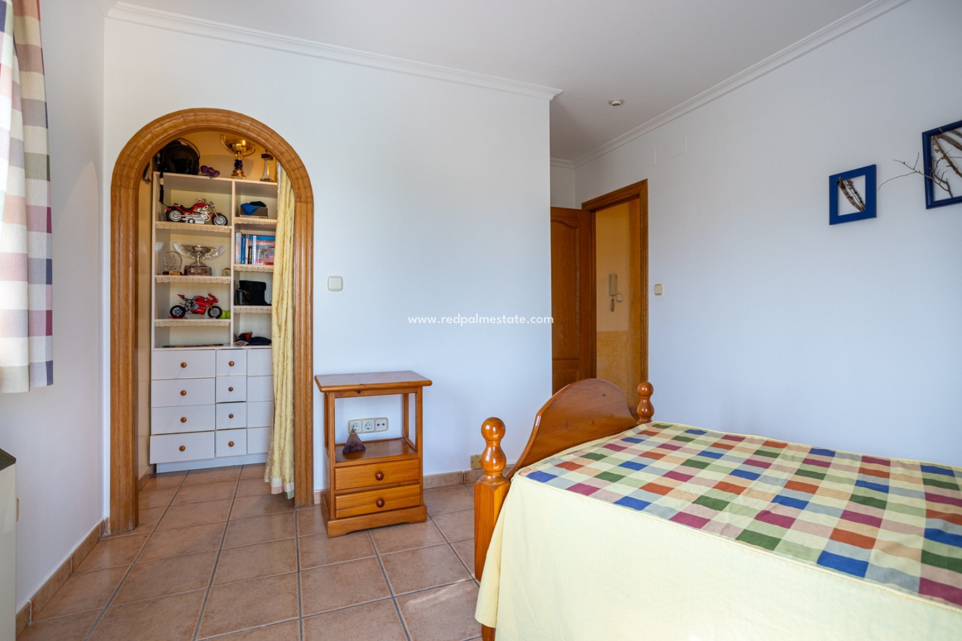 Videresalg - Villa -
Elche - Costa Blanca