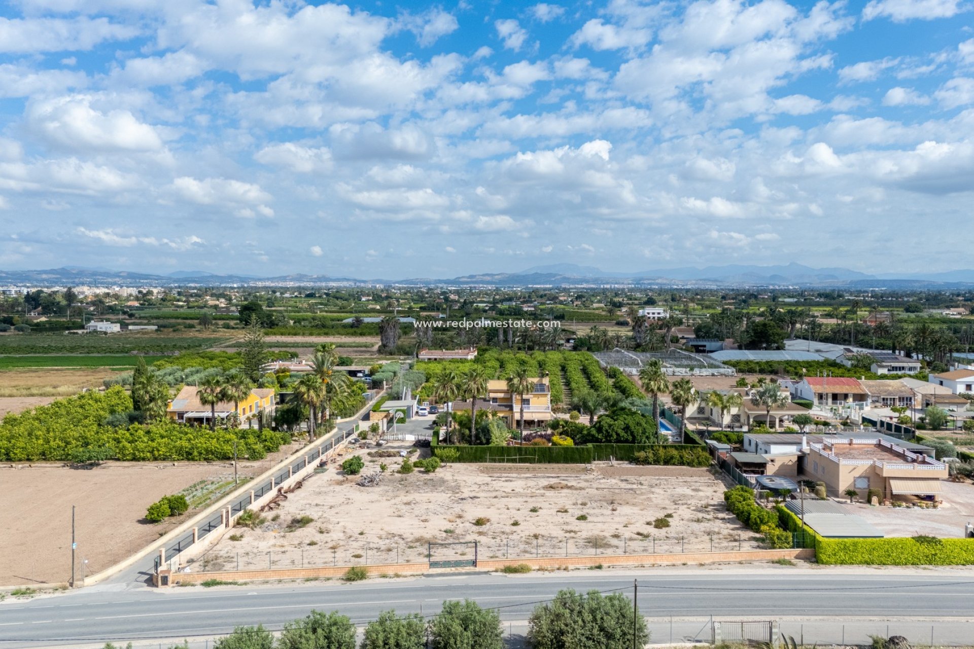 Videresalg - Villa -
Elche - La Hoya