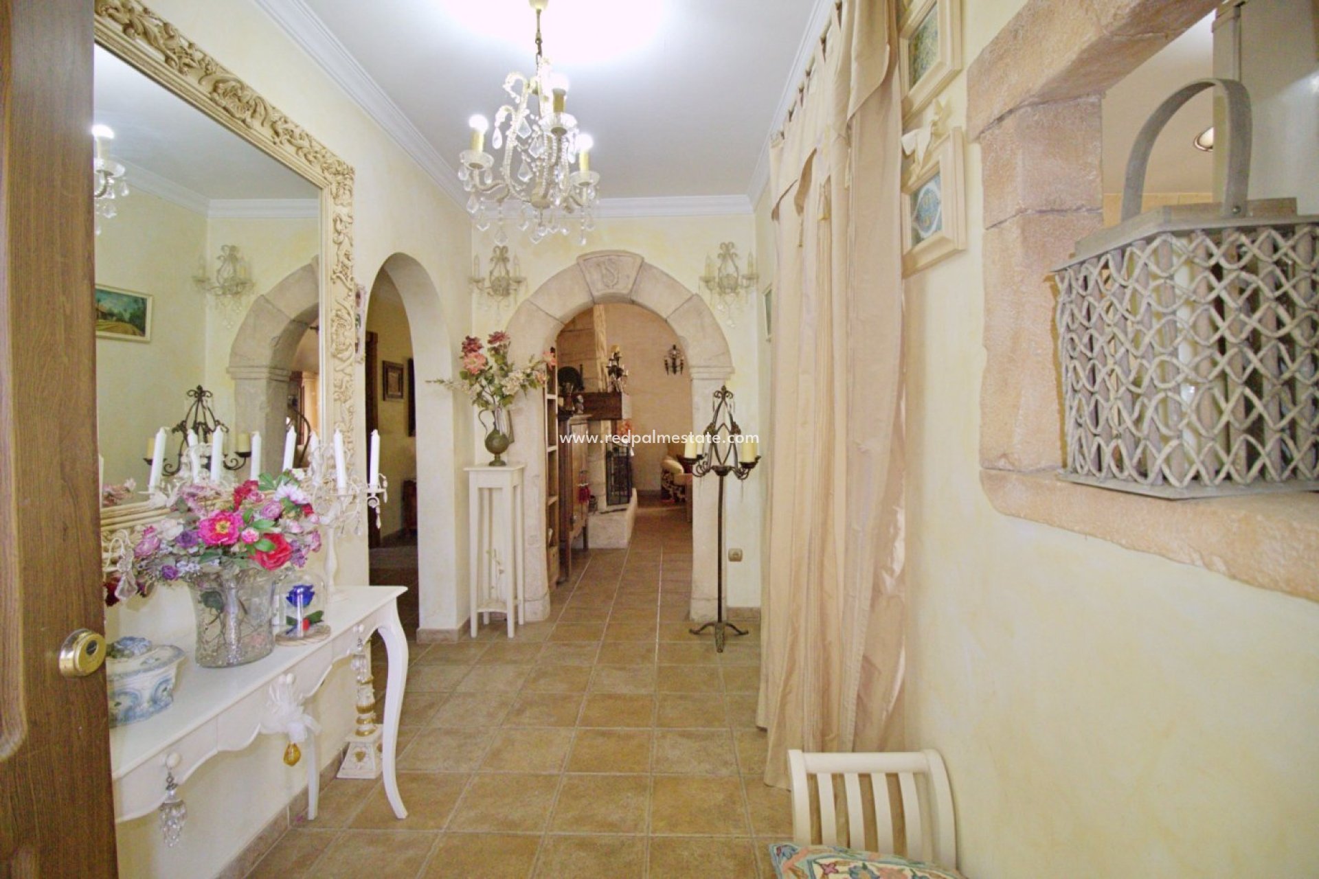 Videresalg - Villa -
Elche - Valverde