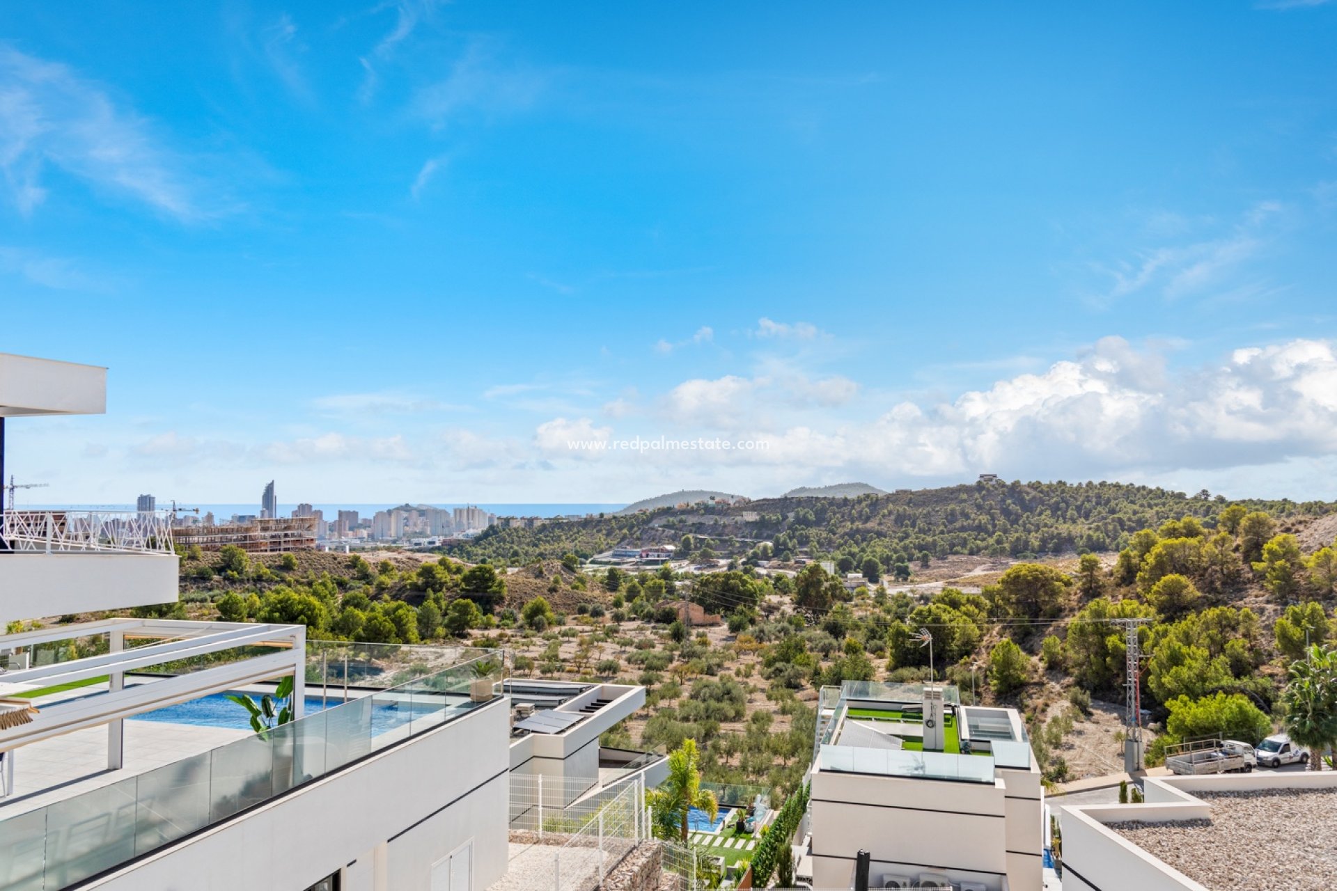 Videresalg - Villa -
Finestrat - Sierra Cortina