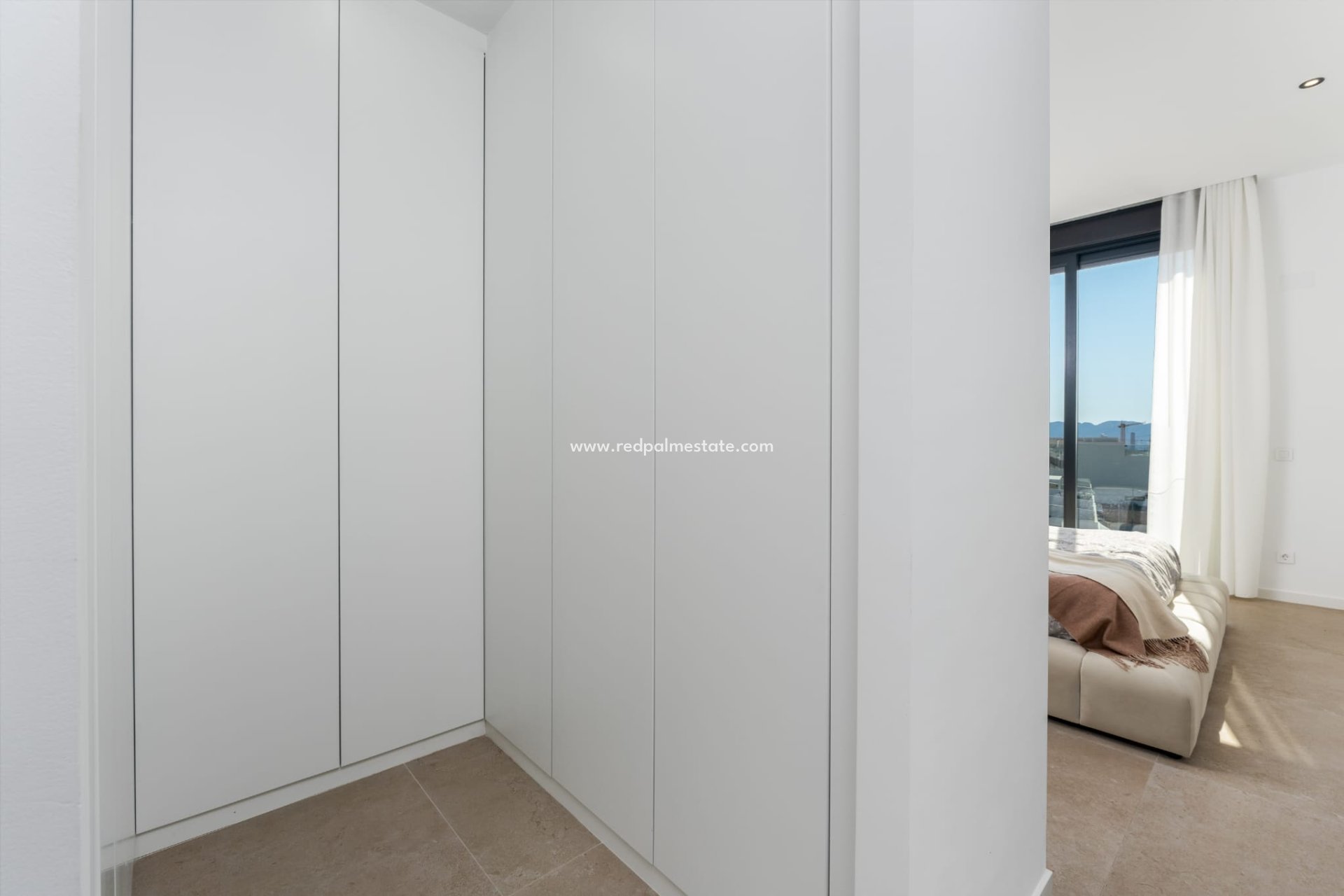 Videresalg - Villa -
Finestrat