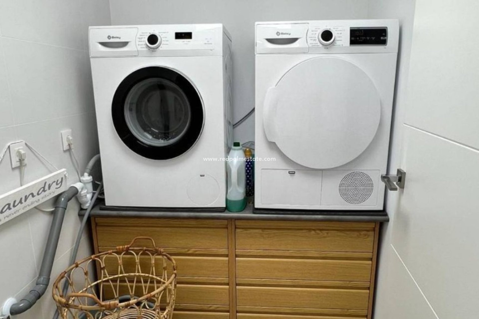 Videresalg - Villa -
Finestrat