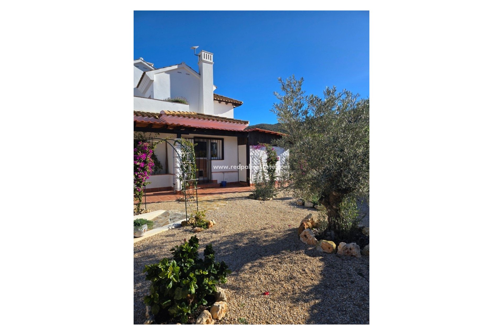 Videresalg - Villa -
Fuente Álamo - Inland