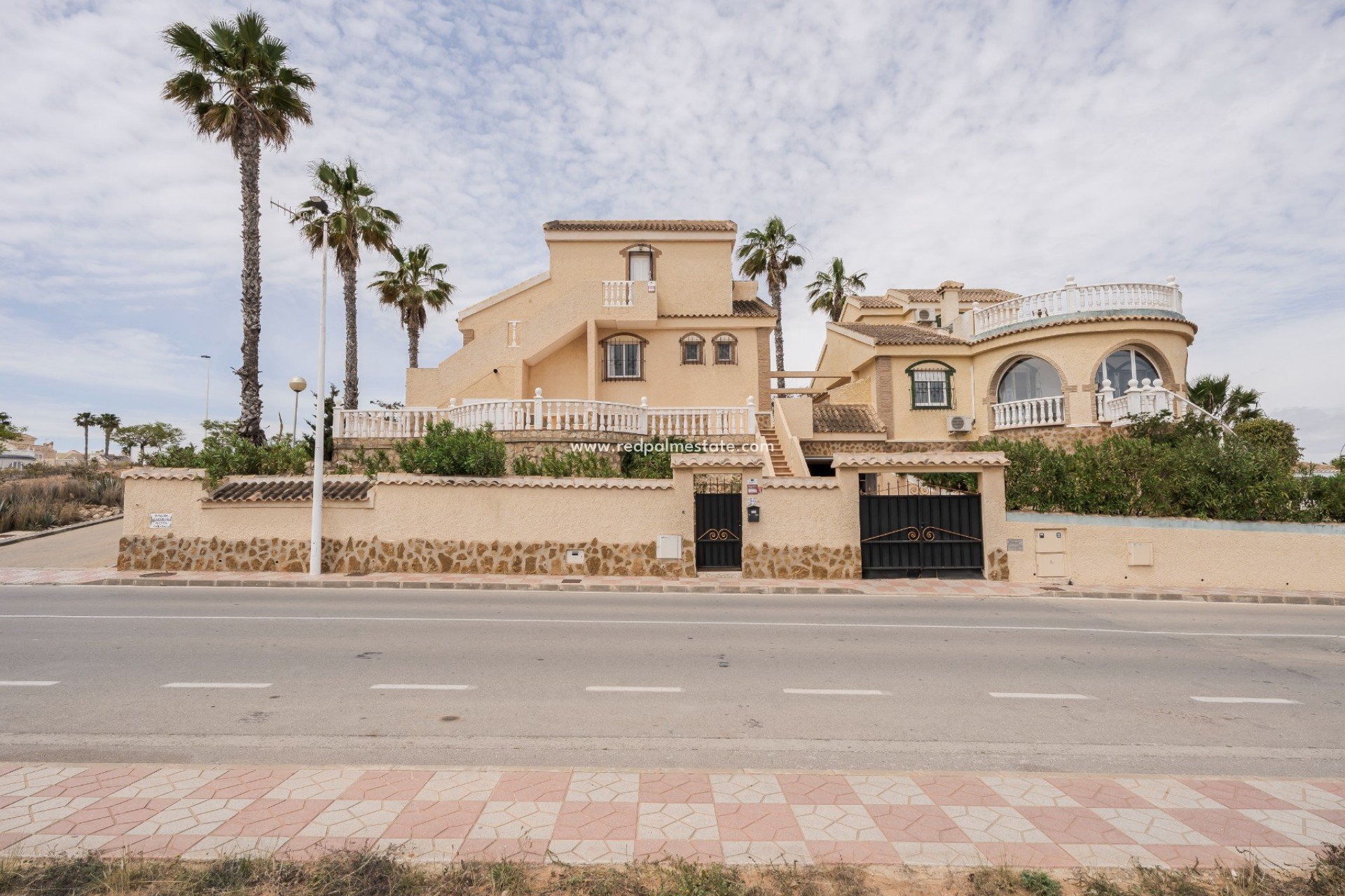 Videresalg - Villa -
Gran Alacant - Monte Y Mar