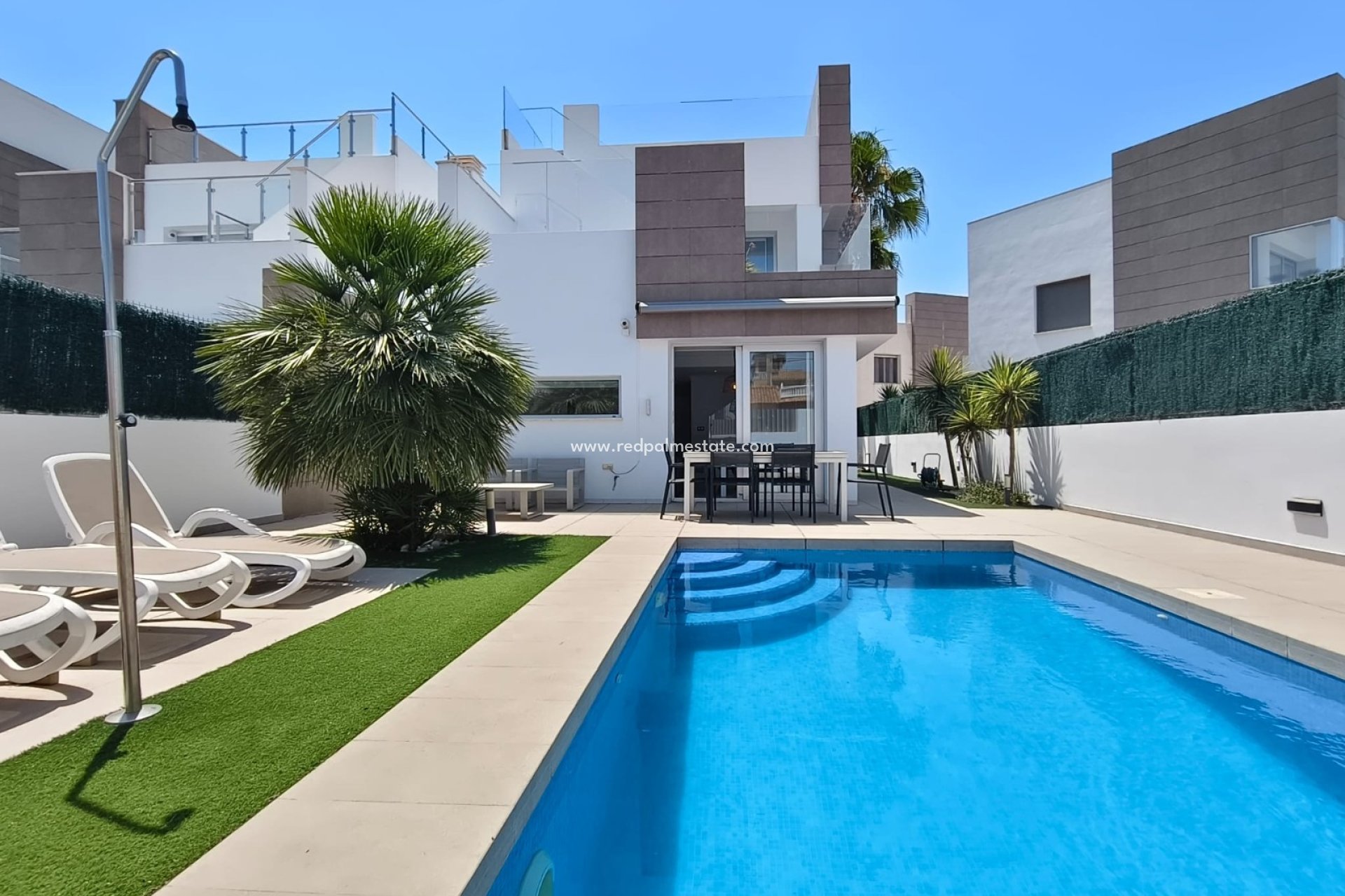 Videresalg - Villa -
Guardamar del Segura - El Raso