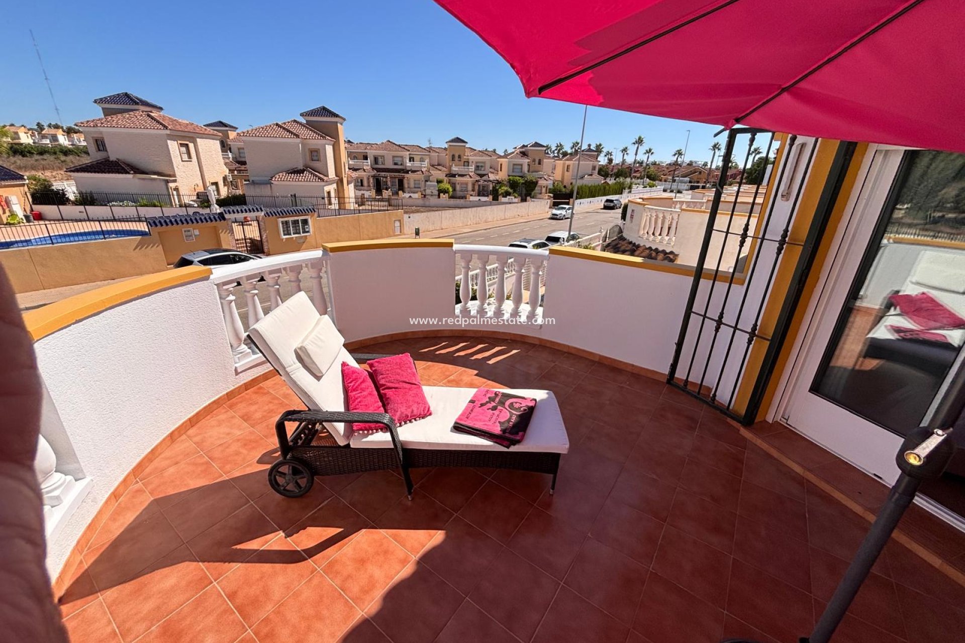 Videresalg - Villa -
Guardamar del Segura - Guardamar