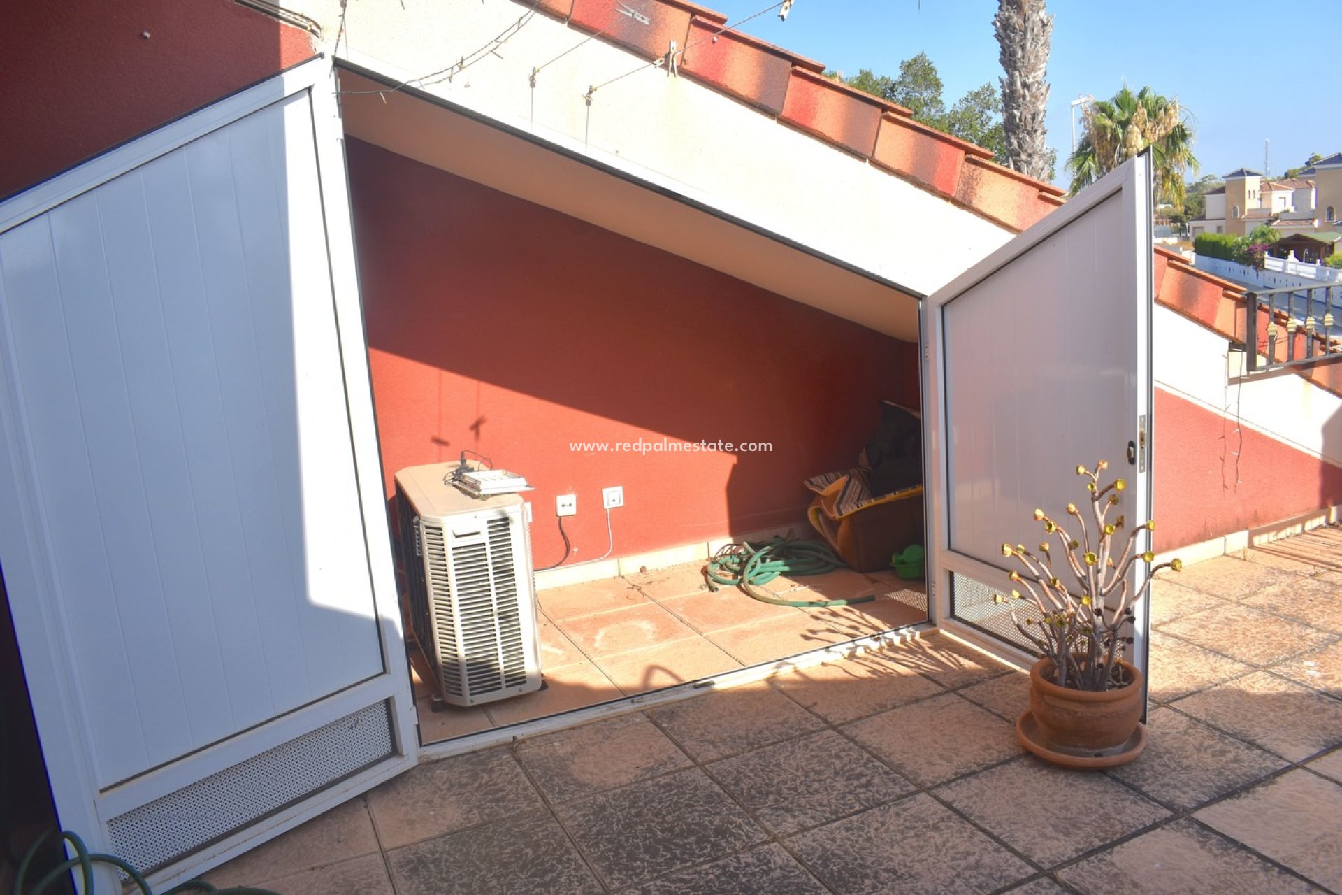 Videresalg - Villa -
Guardamar del Segura - Guardamar