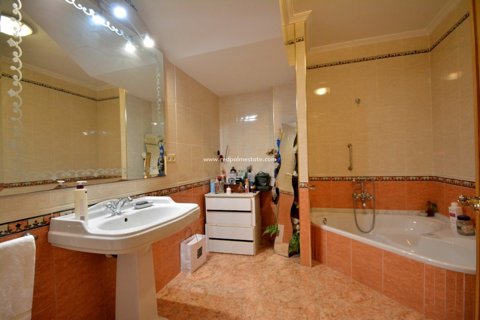 Videresalg - Villa -
Guardamar del Segura - Guardamar