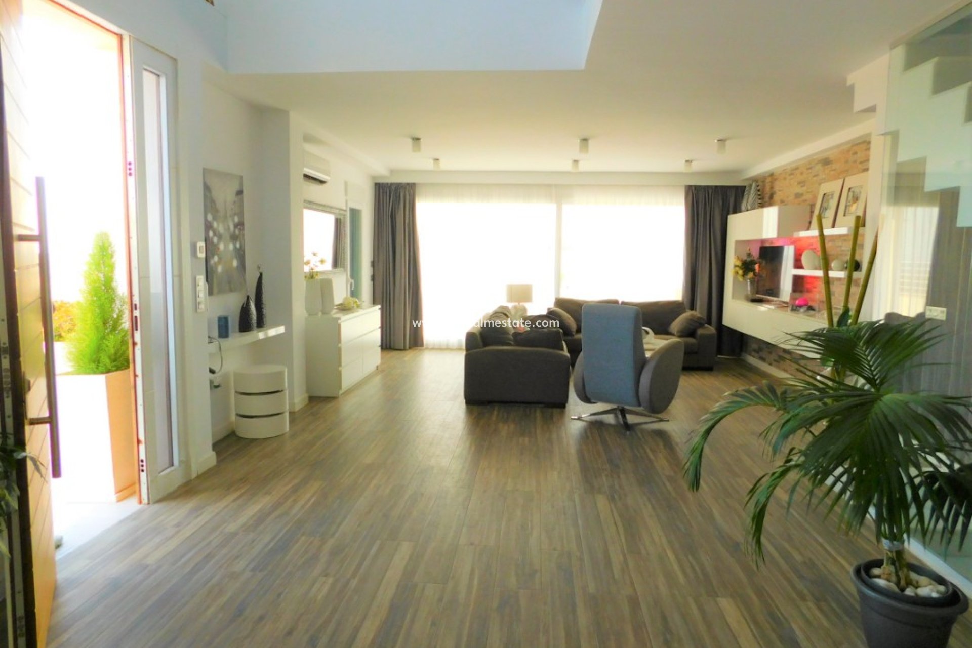 Videresalg - Villa -
Guardamar del Segura - Guardamar