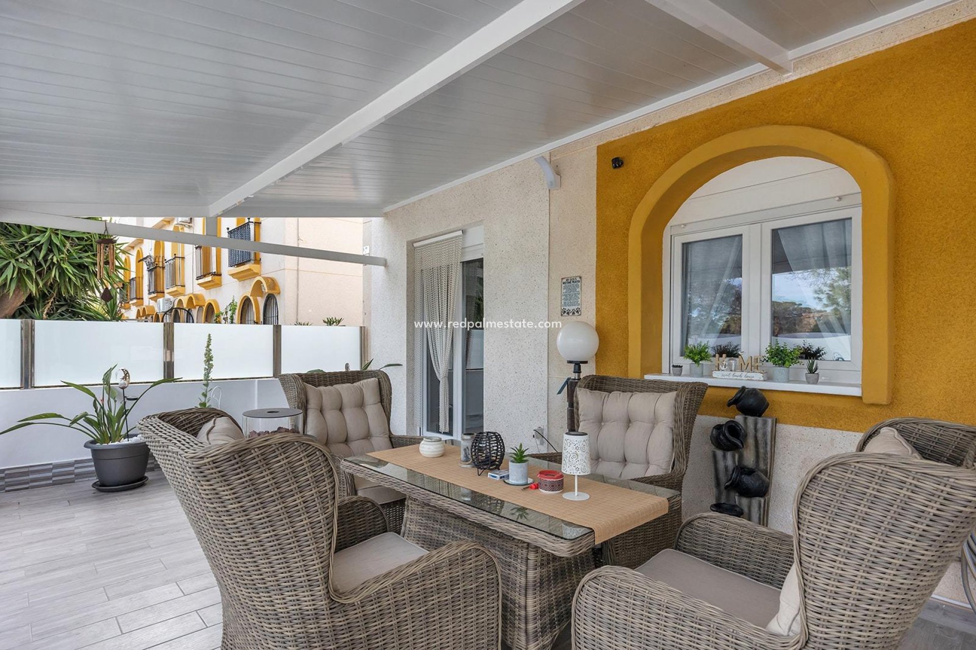 Videresalg - Villa -
Guardamar del Segura - Urbanizaciones