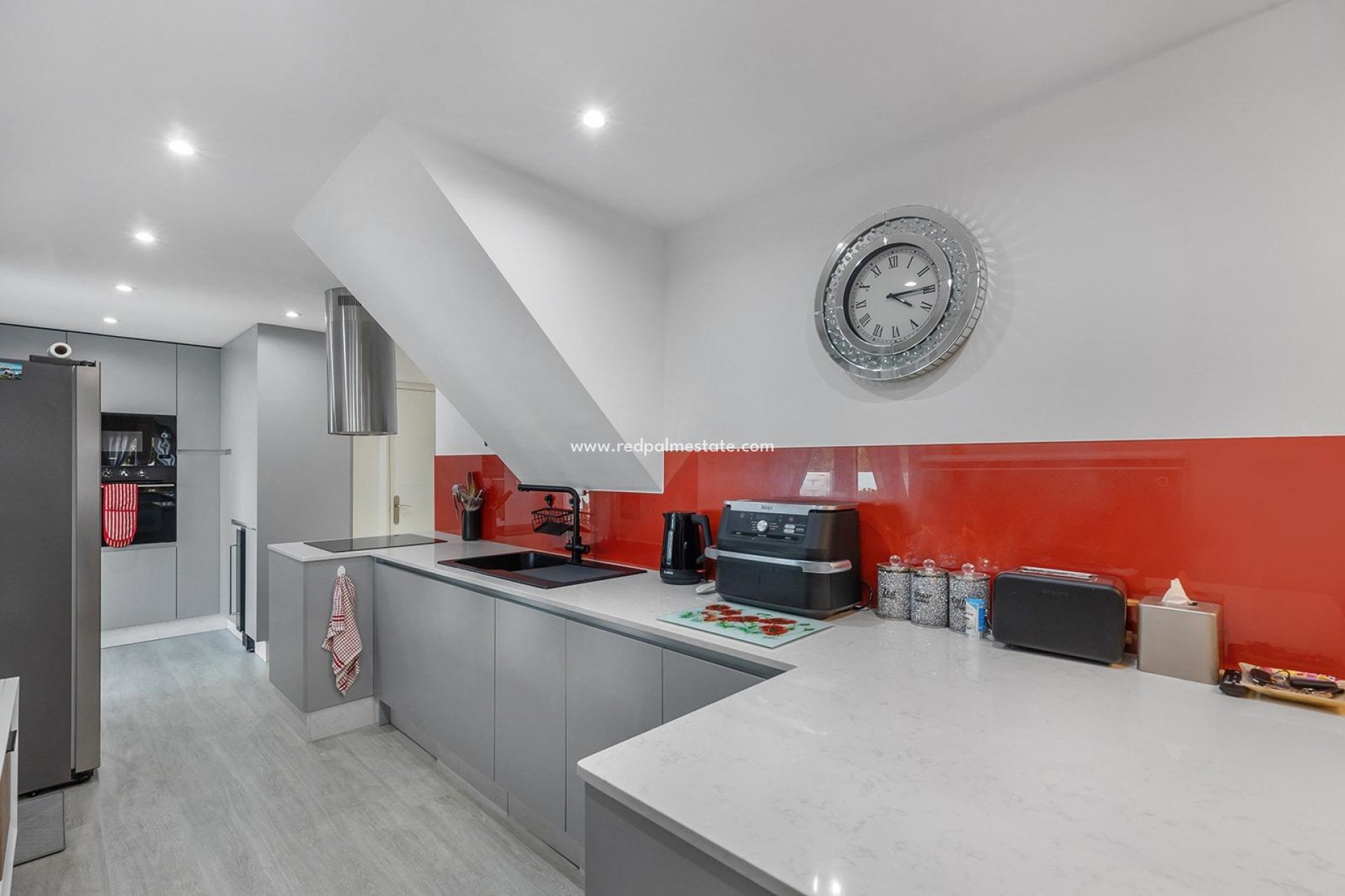 Videresalg - Villa -
Guardamar del Segura - Urbanizaciones