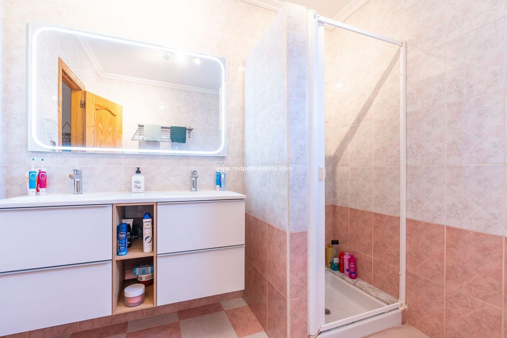 Videresalg - Villa -
Hondón de las Nieves - Inland