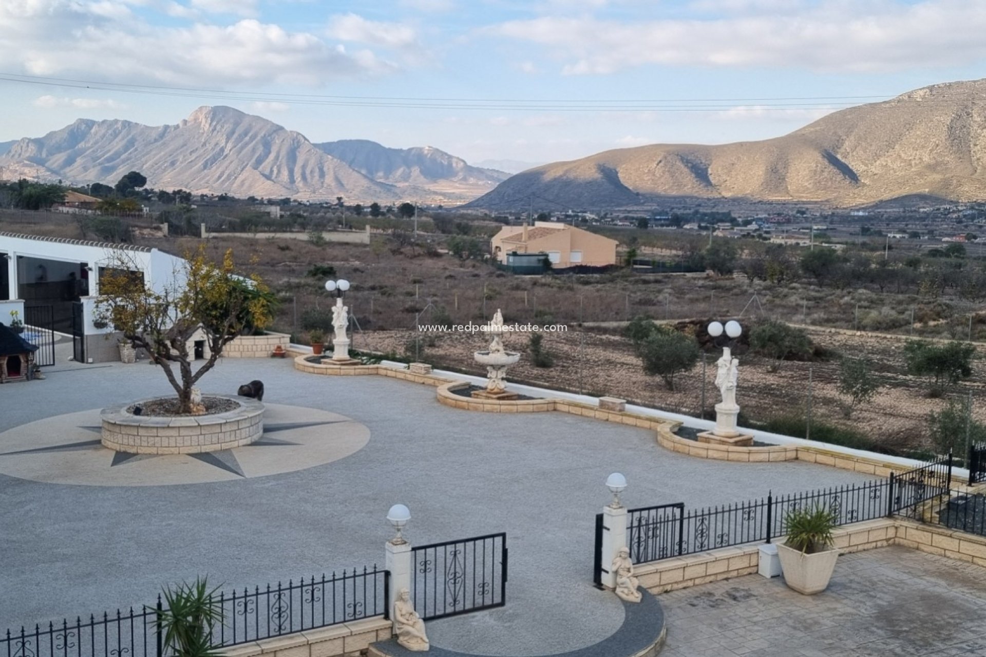 Videresalg - Villa -
Hondón de los Fráiles - Inland