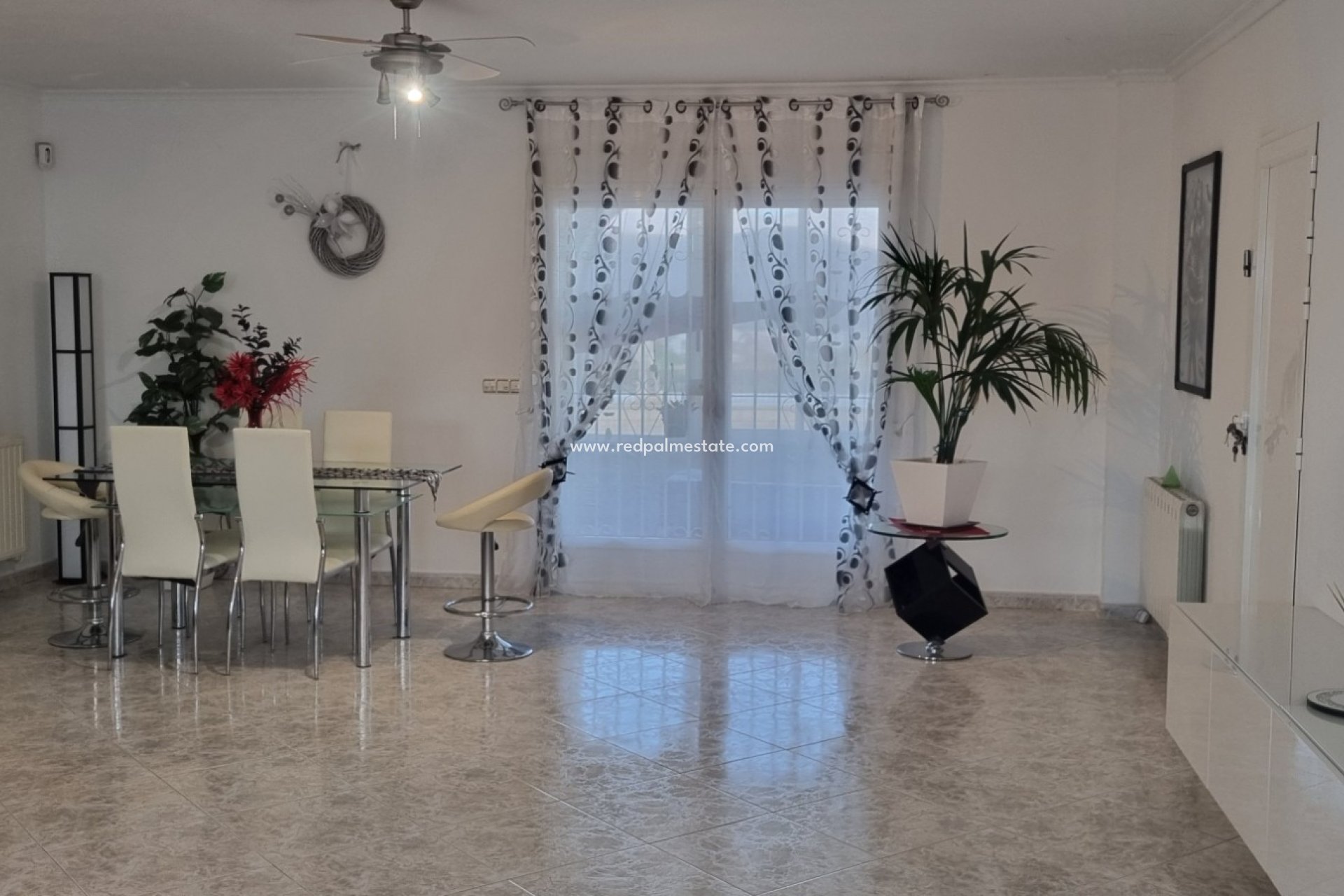 Videresalg - Villa -
Hondón de los Fráiles - Inland