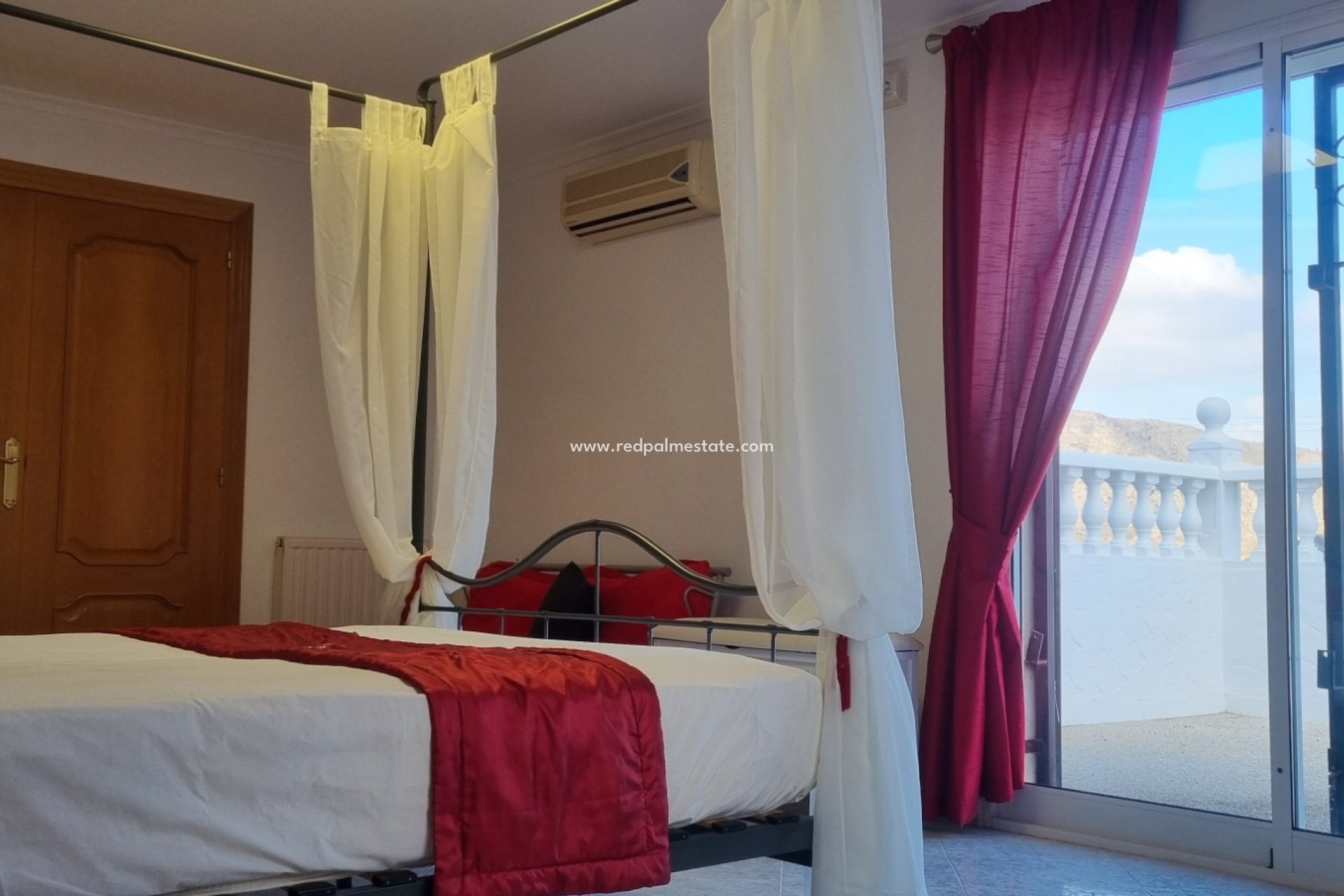 Videresalg - Villa -
Hondón de los Fráiles - Inland