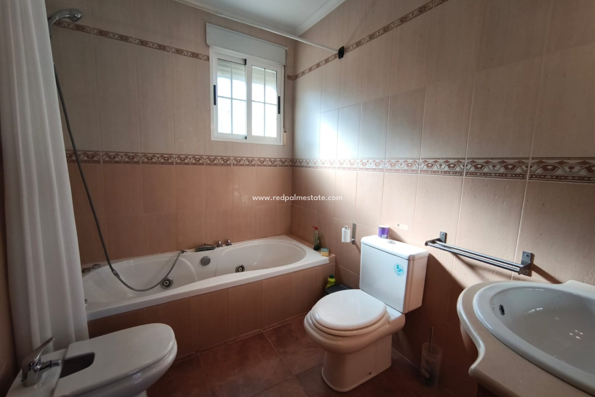 Videresalg - Villa -
Hondón de los Fráiles - Inland