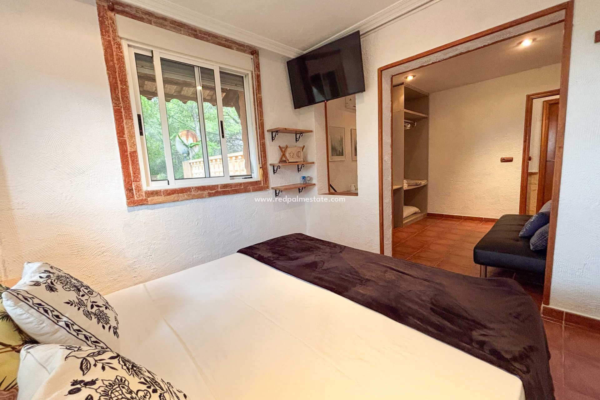 Videresalg - Villa -
Jacarilla - Inland