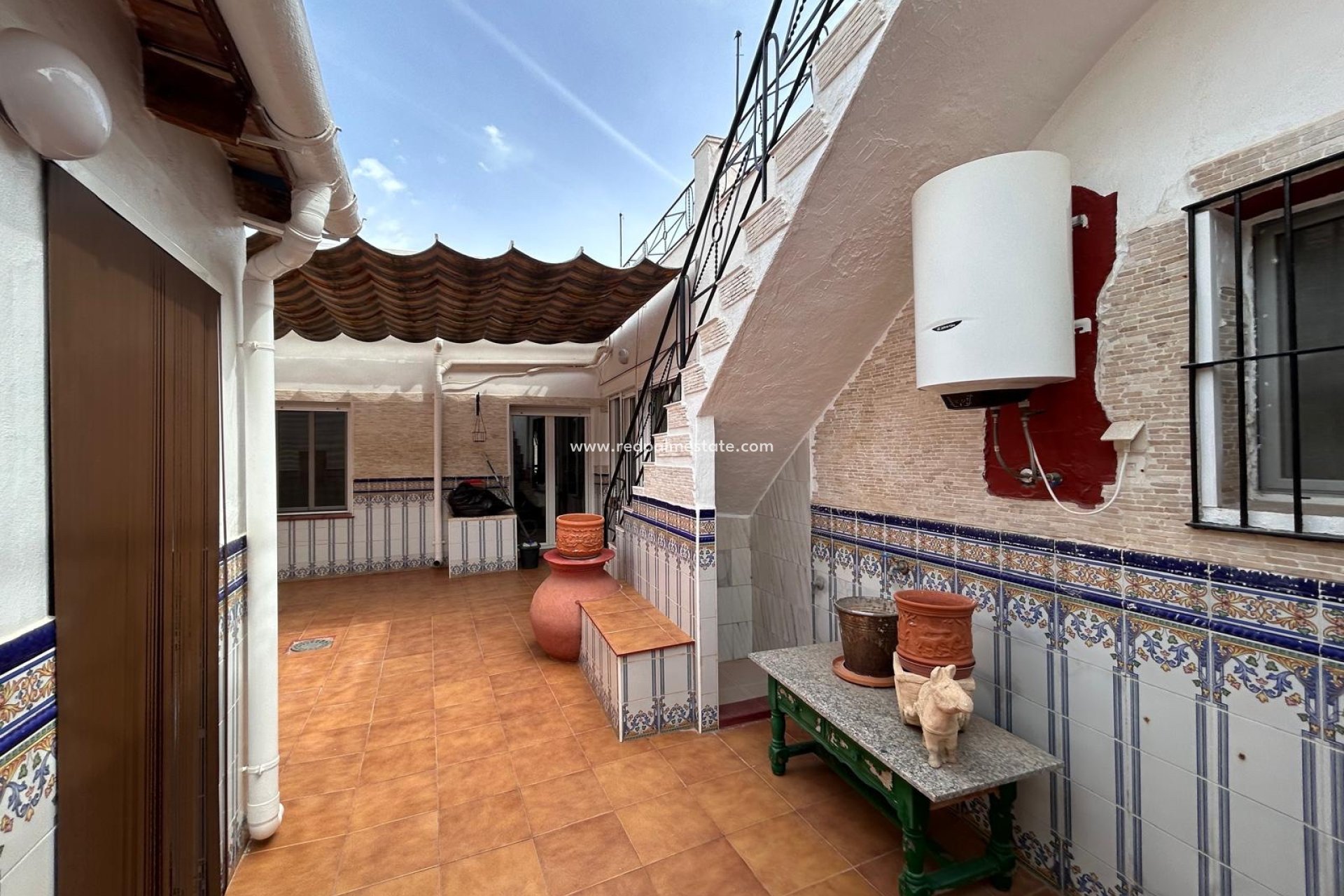 Videresalg - Villa -
Jacarilla - Inland