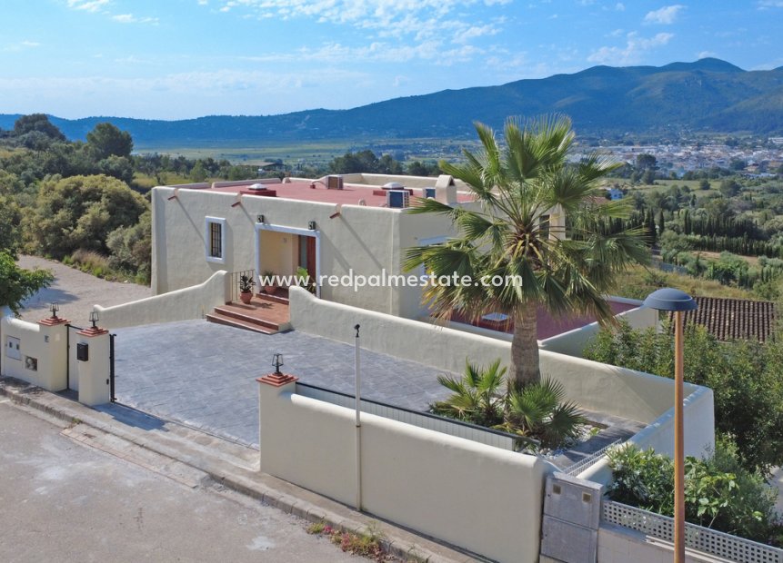 Videresalg - Villa -
Jalón - Inland