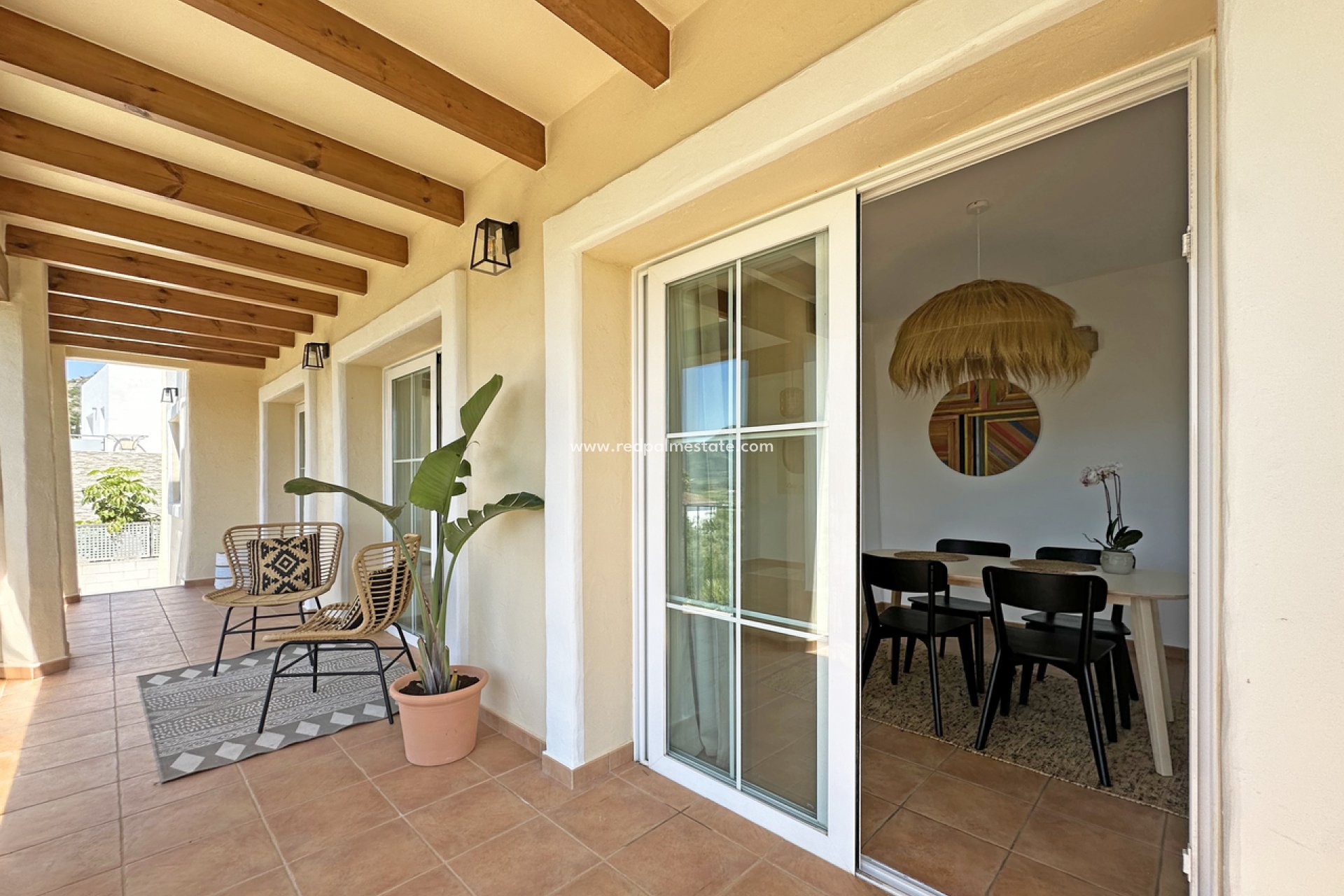 Videresalg - Villa -
Jalón - Inland