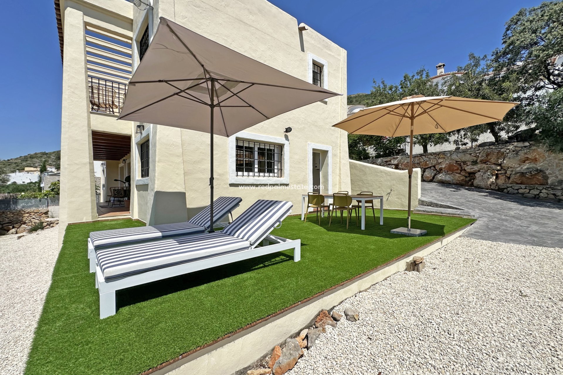 Videresalg - Villa -
Jalón - Inland