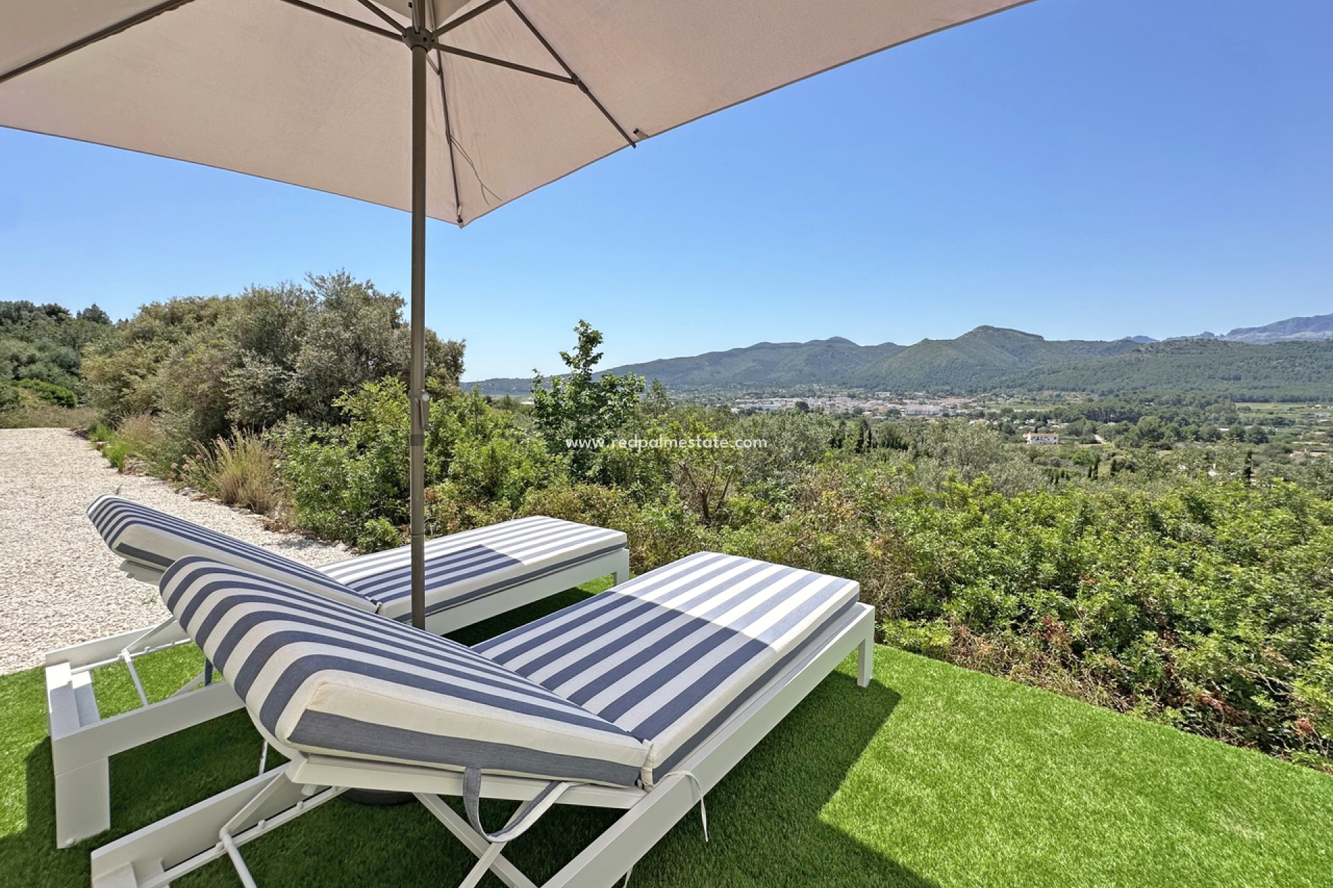 Videresalg - Villa -
Jalón - Inland