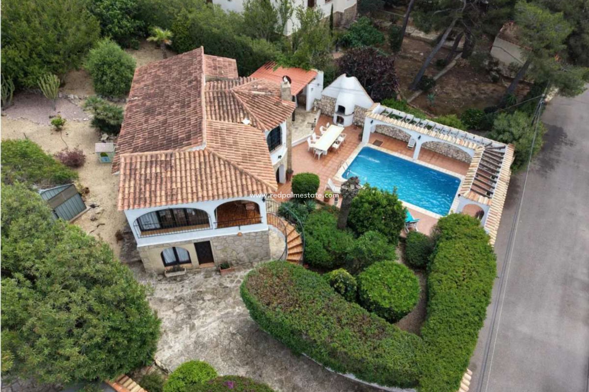 Videresalg - Villa -
Jávea