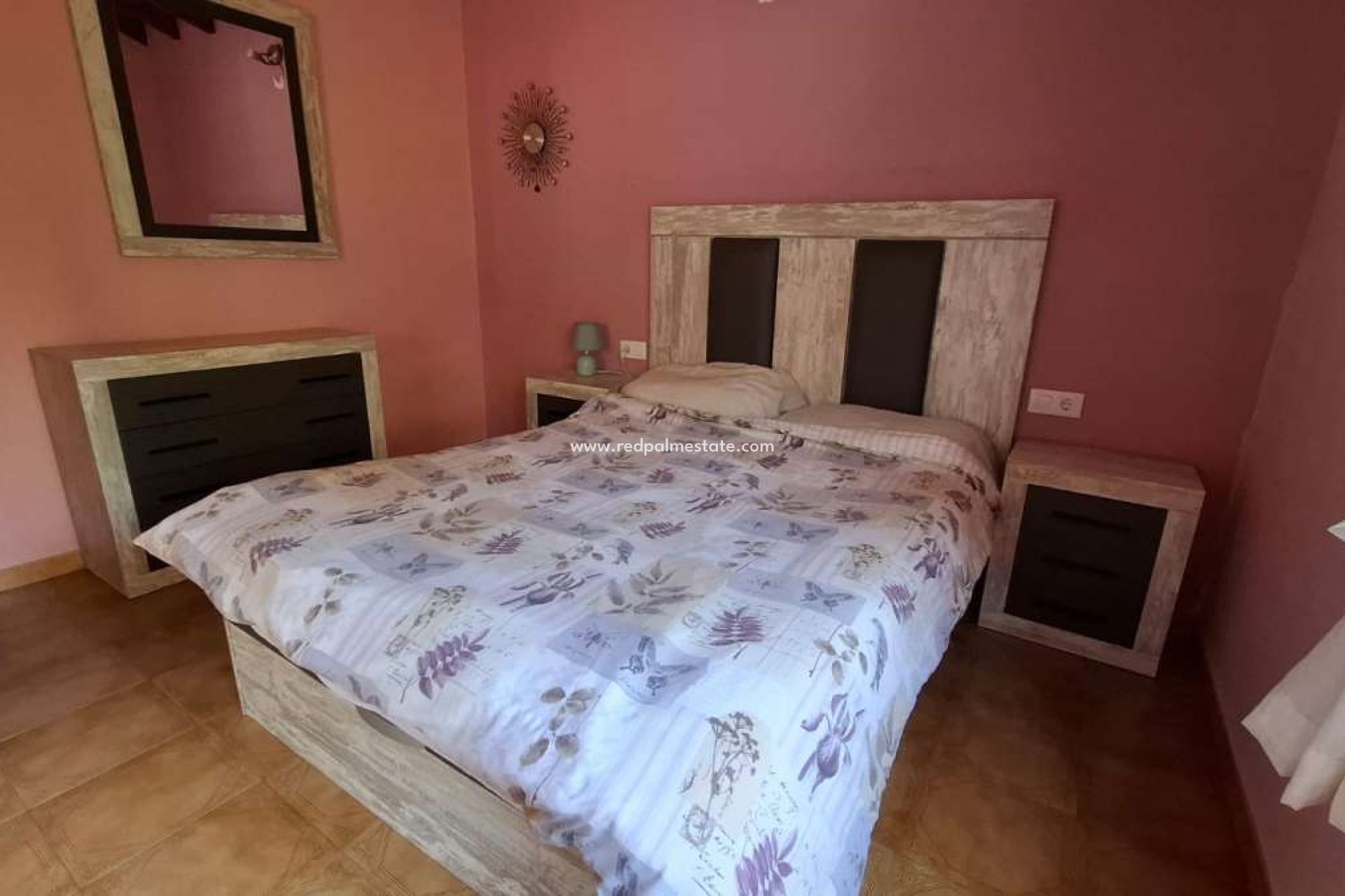 Videresalg - Villa -
Jávea