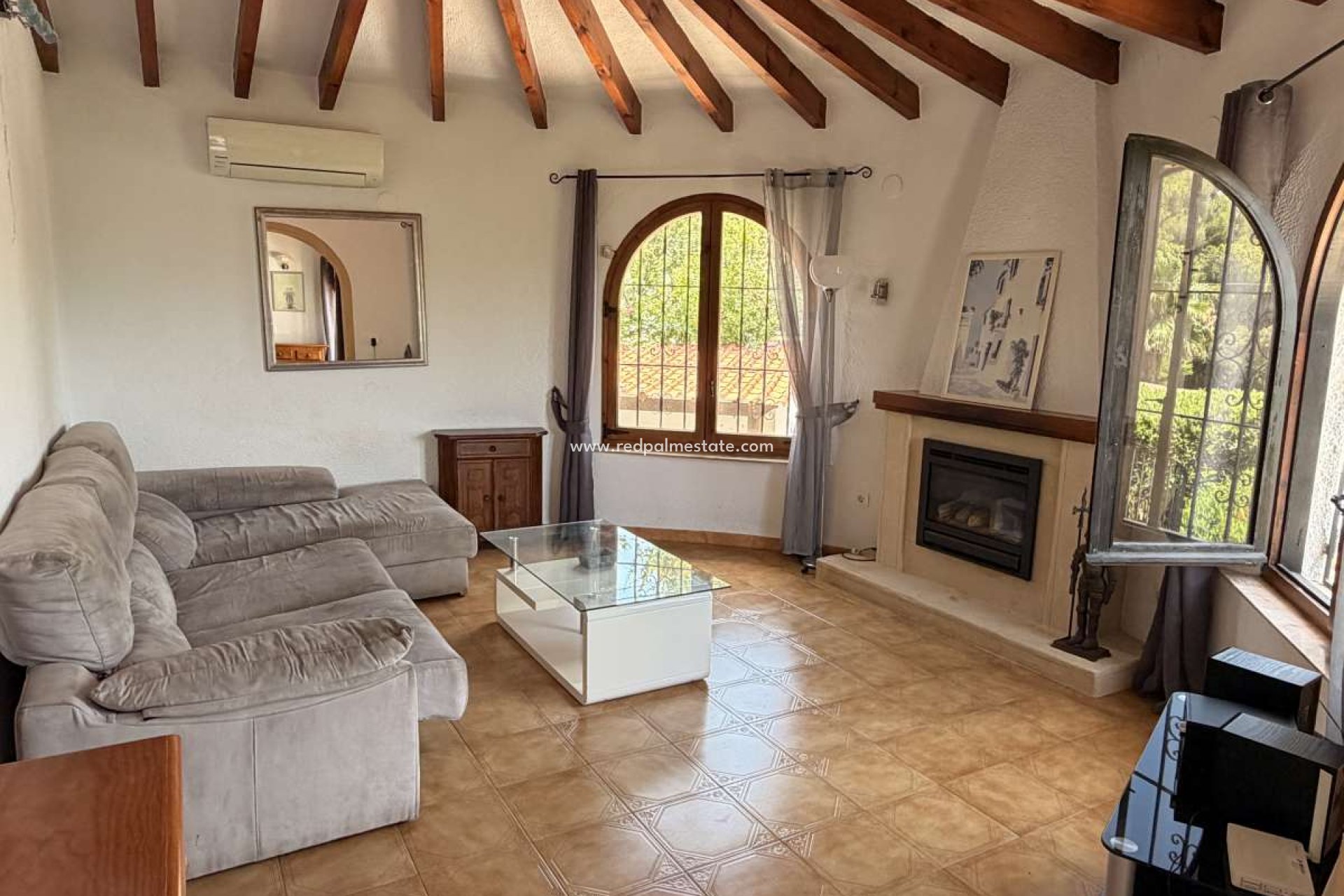 Videresalg - Villa -
Jávea