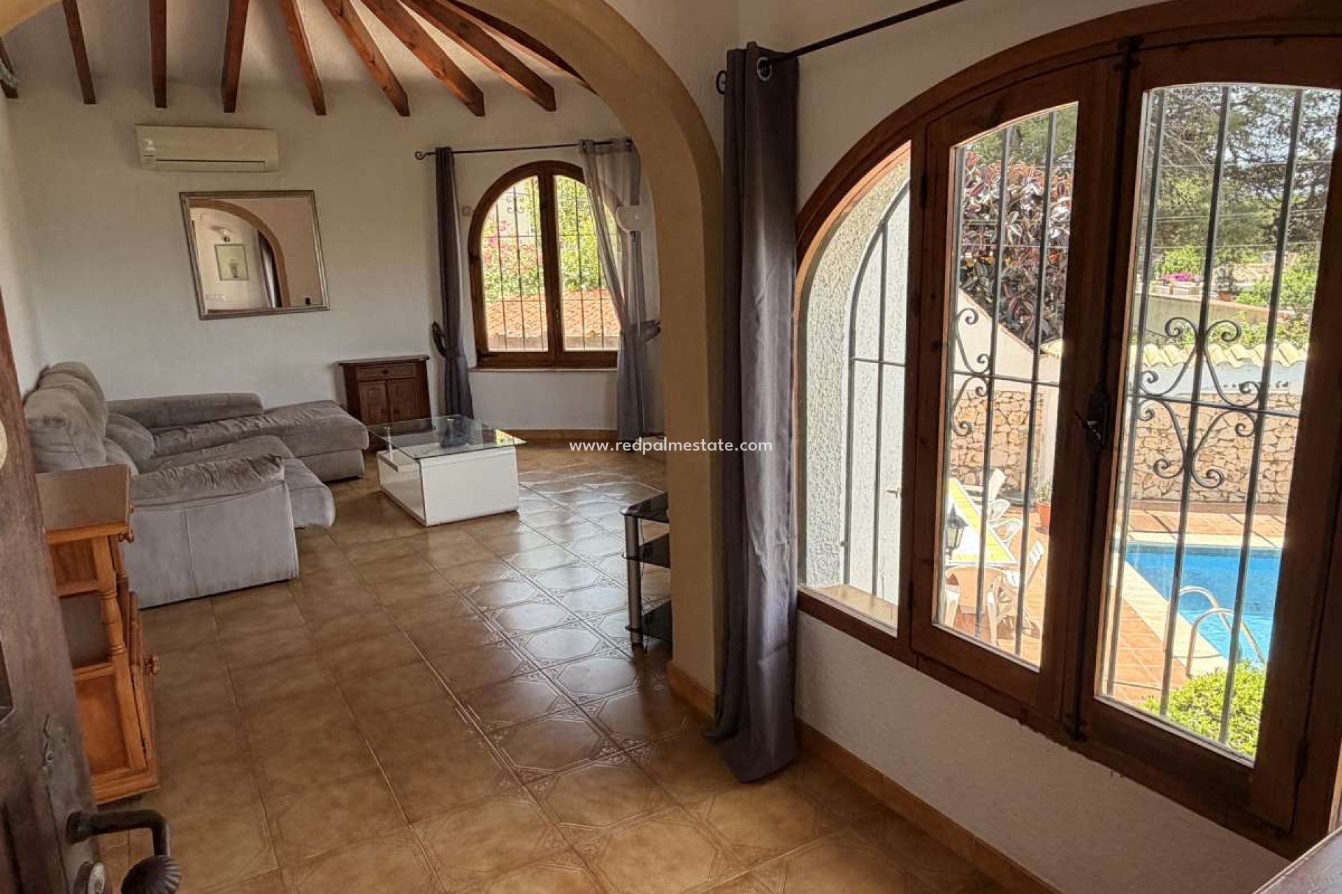 Videresalg - Villa -
Jávea