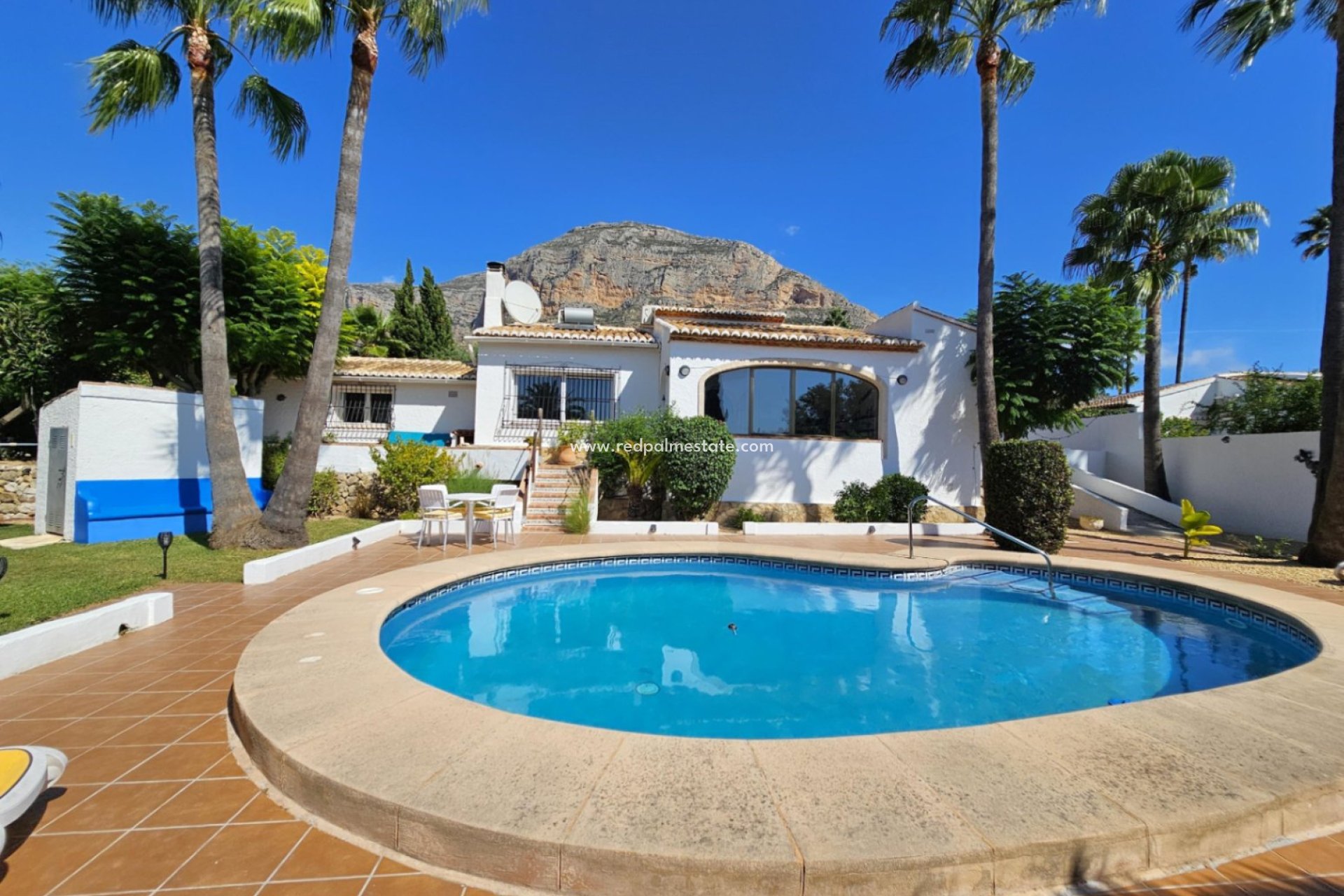 Videresalg - Villa -
Jávea
