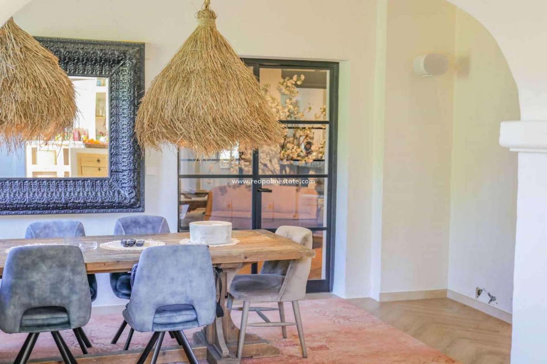 Videresalg - Villa -
Jesus Pobre - Inland