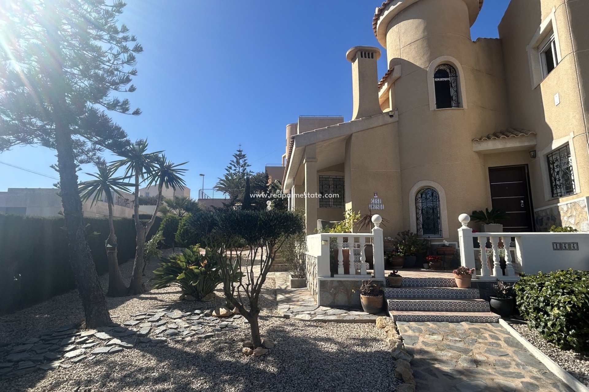 Videresalg - Villa -
La Manga - Cala Flores