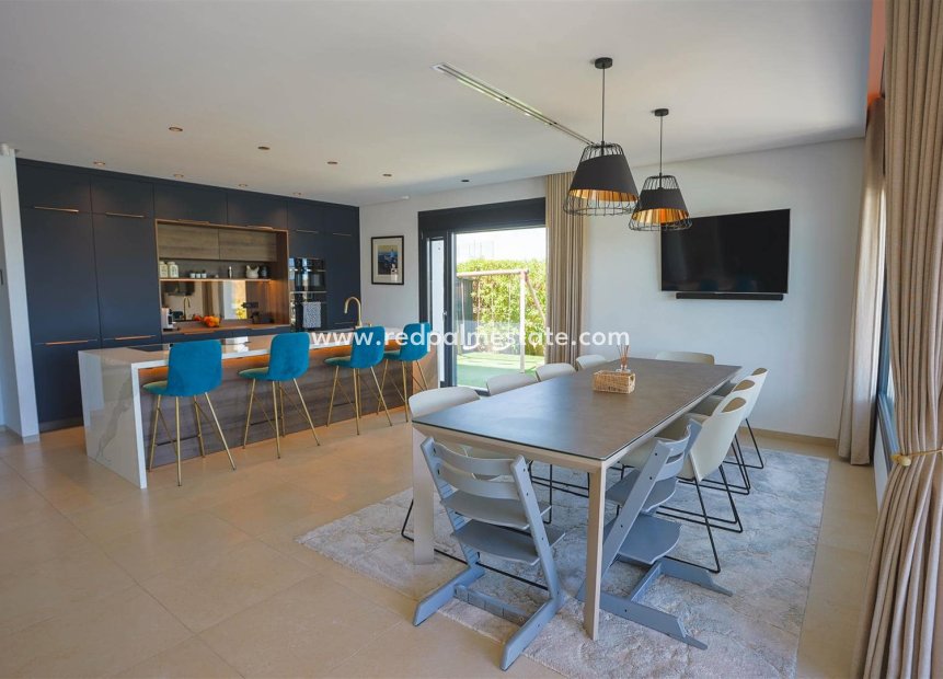 Videresalg - Villa -
La Manga - Costa Calida