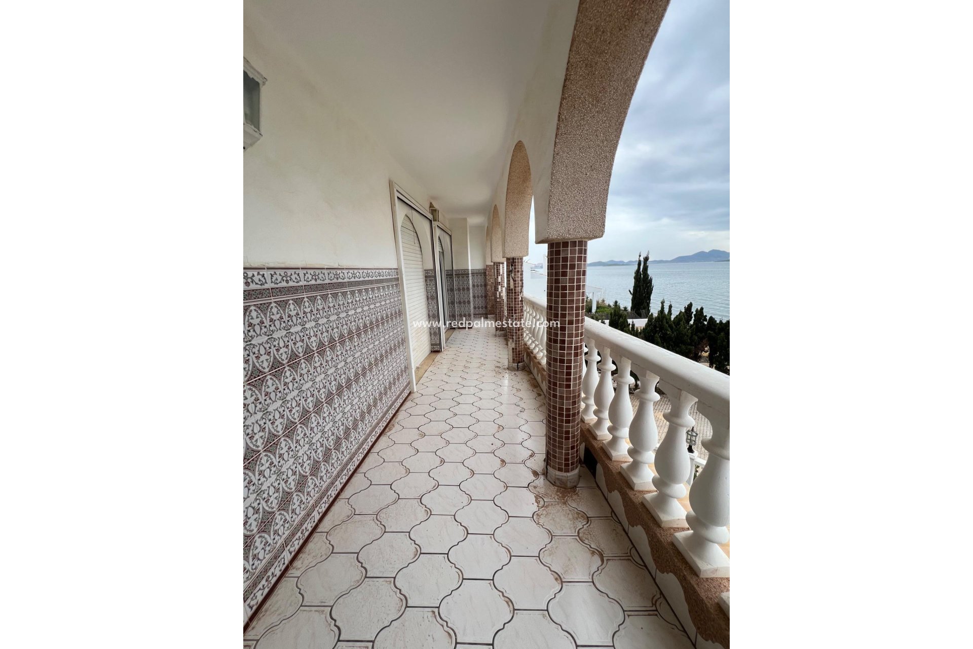 Videresalg - Villa -
La Manga - Km 17