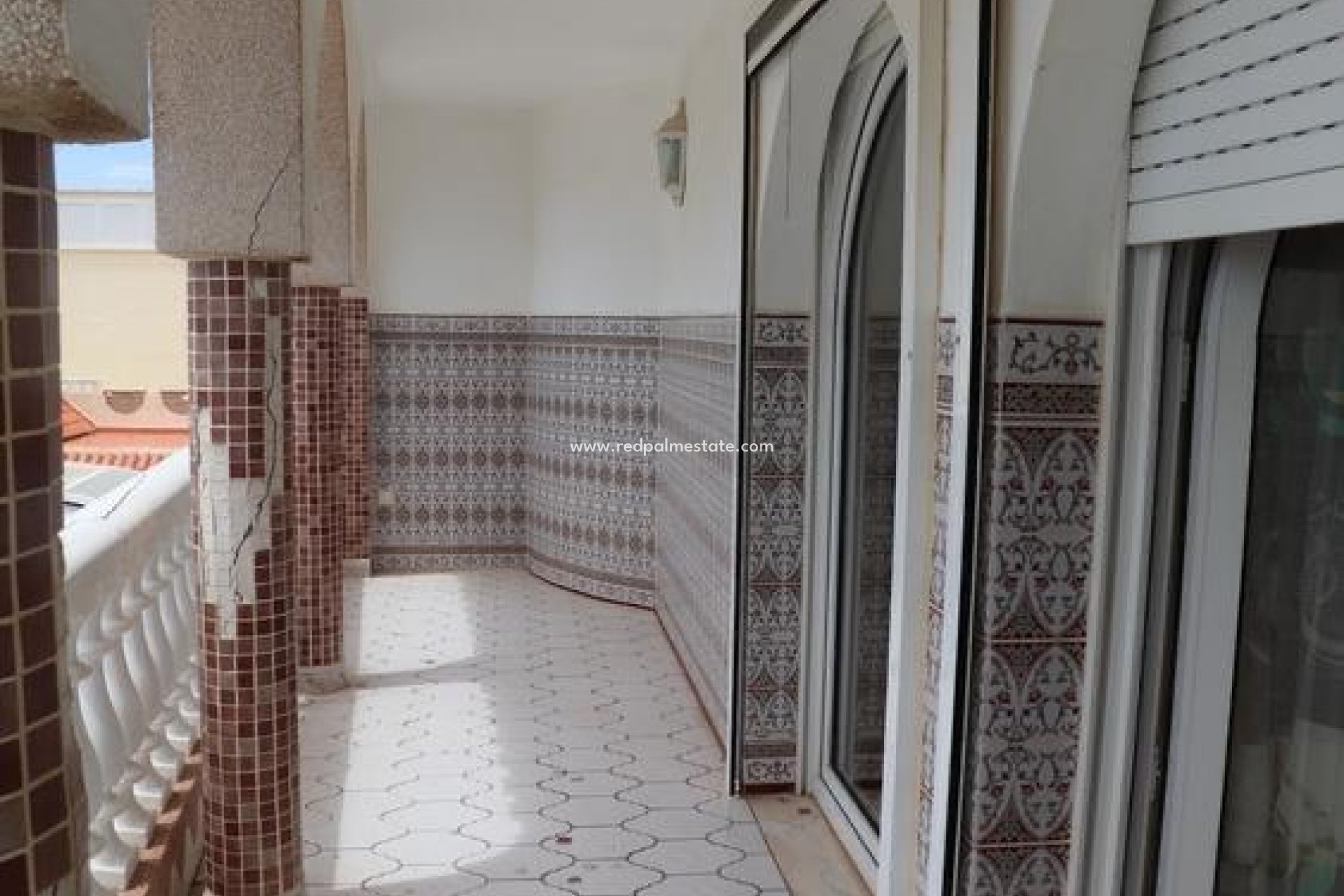 Videresalg - Villa -
La Manga - Km 17