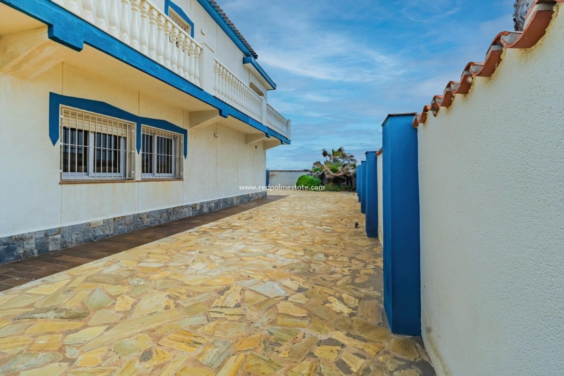 Videresalg - Villa -
La Manga - Playa del Estacio