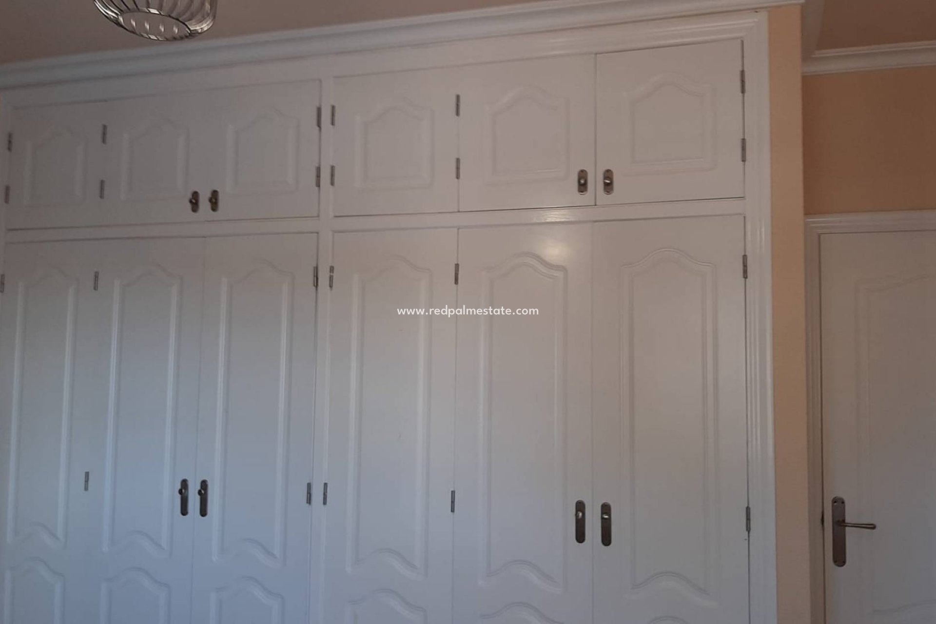 Videresalg - Villa -
La Manga