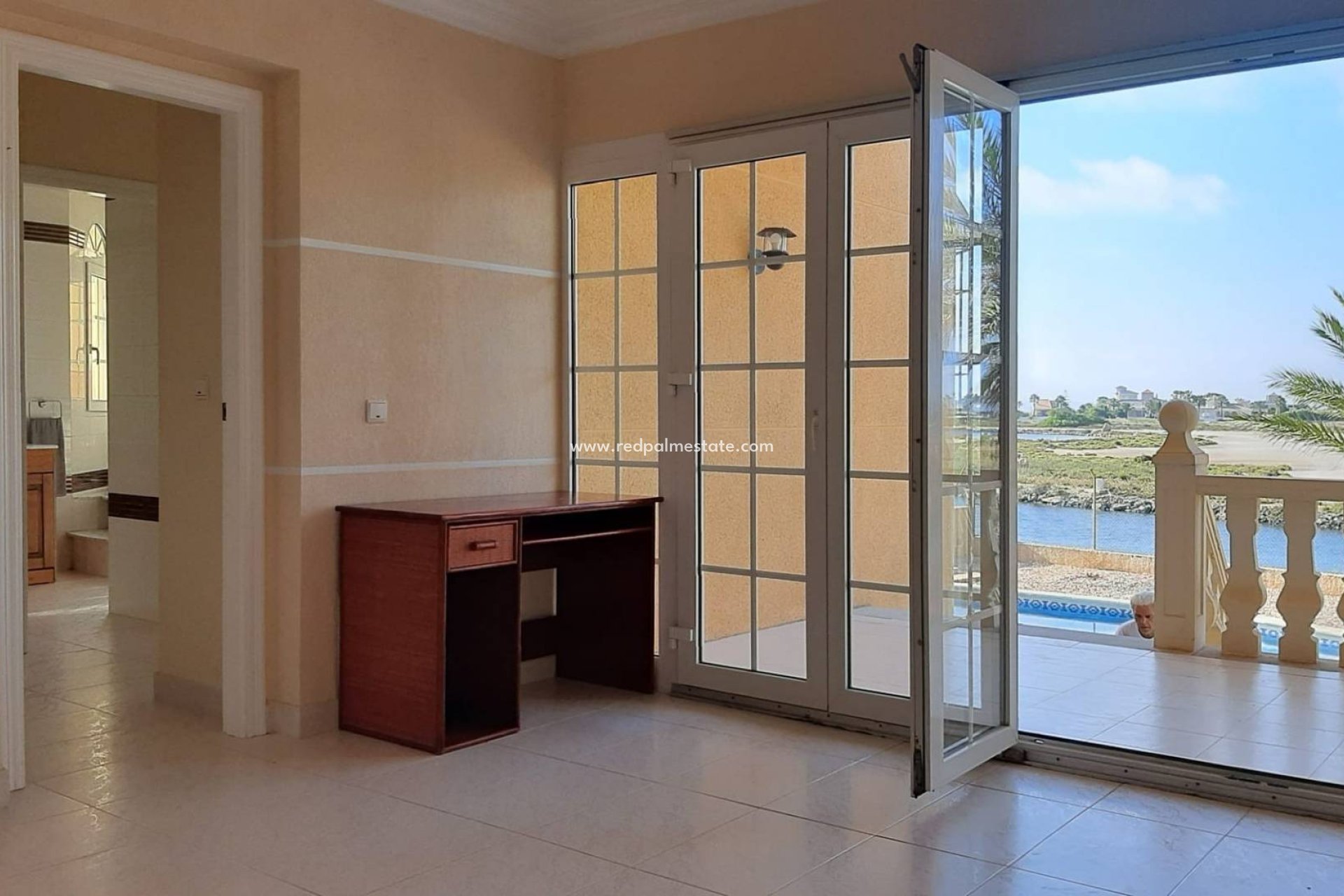 Videresalg - Villa -
La Manga