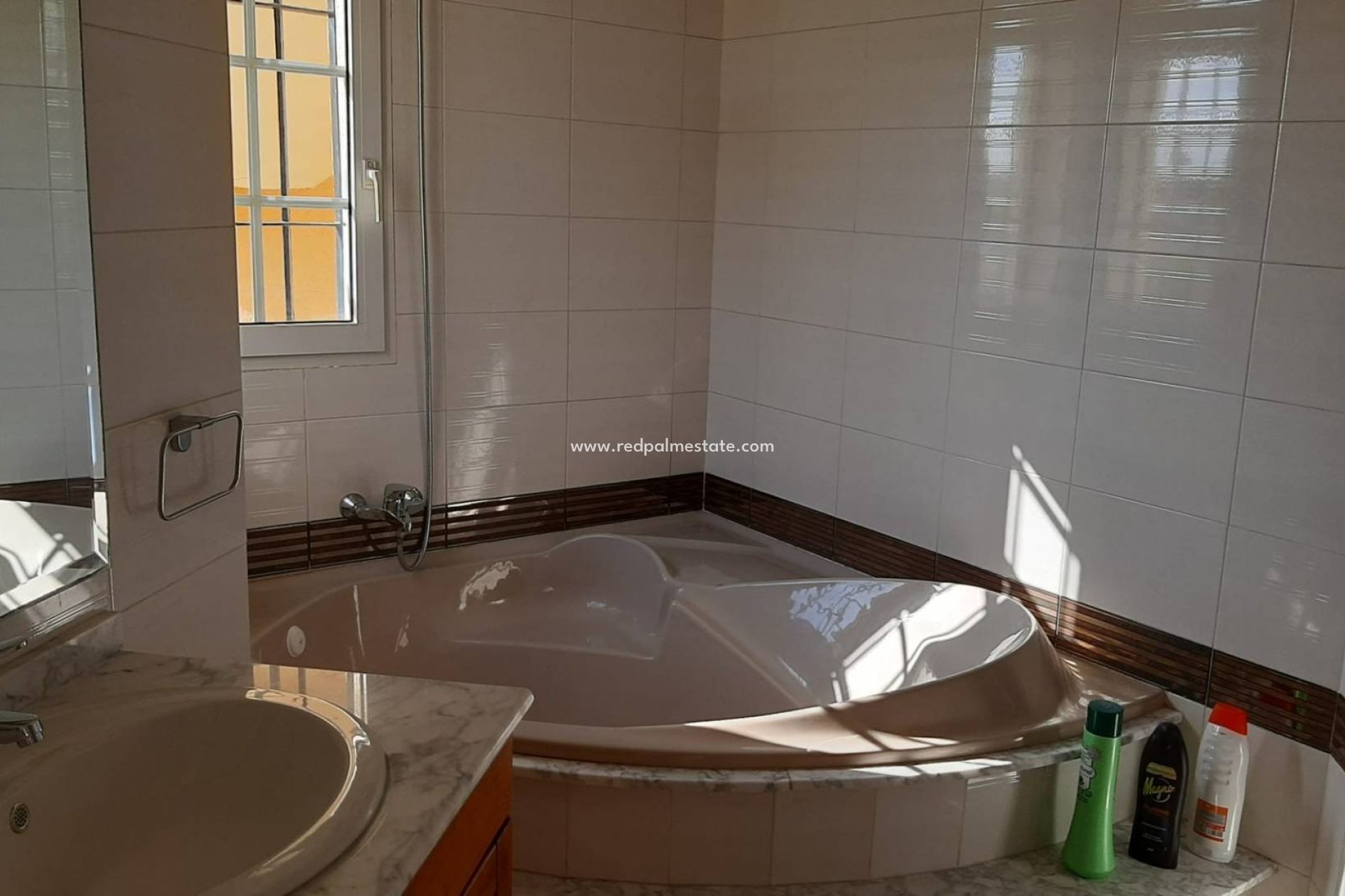 Videresalg - Villa -
La Manga