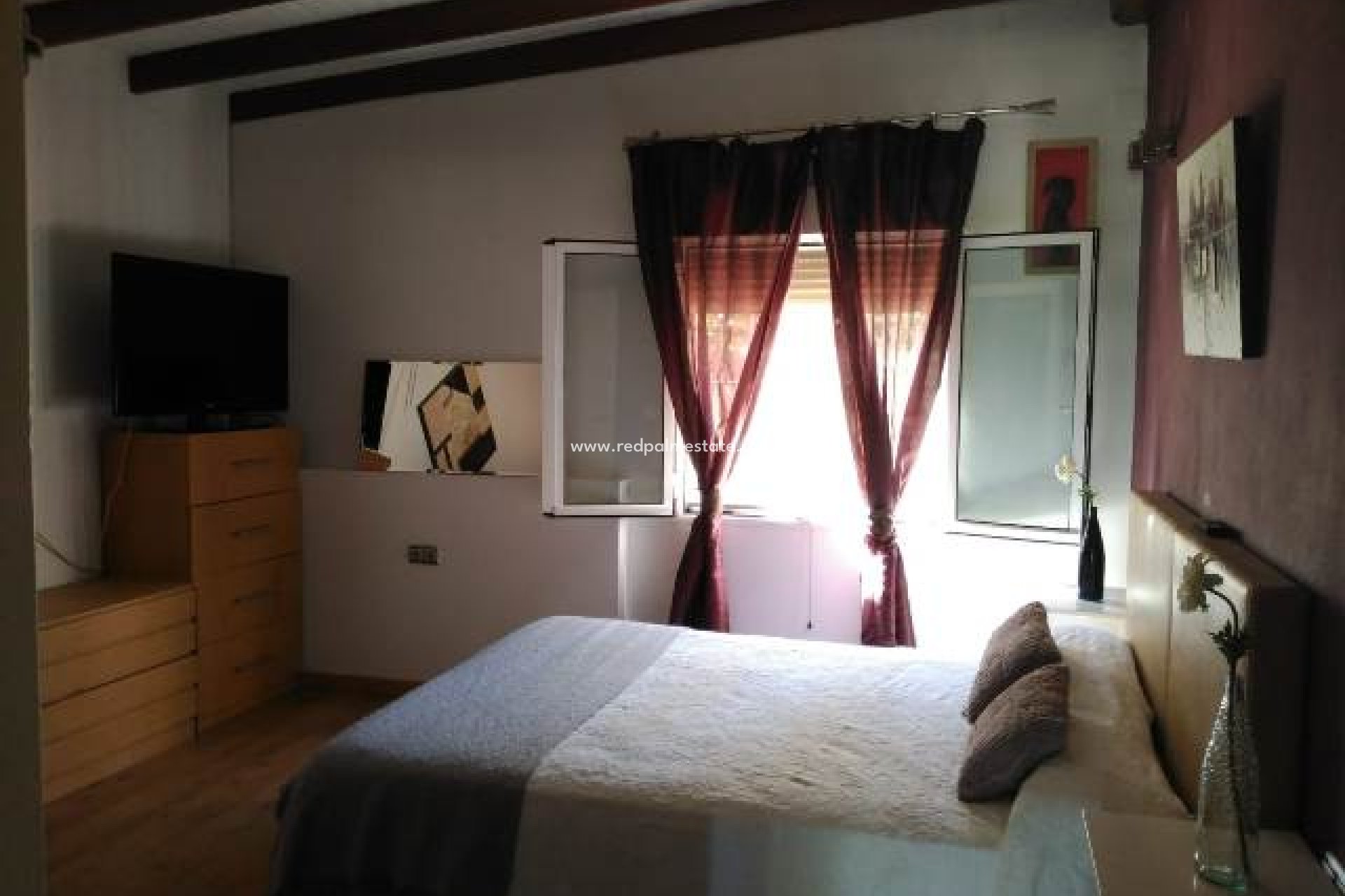 Videresalg - Villa -
La Matanza - Inland