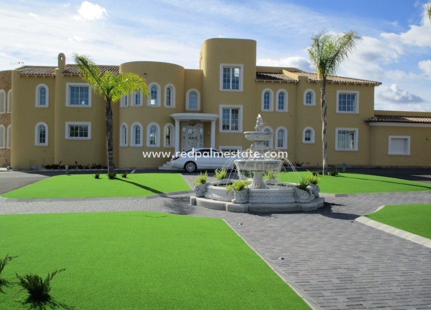 Videresalg - Villa -
La Nucía - Costa Blanca