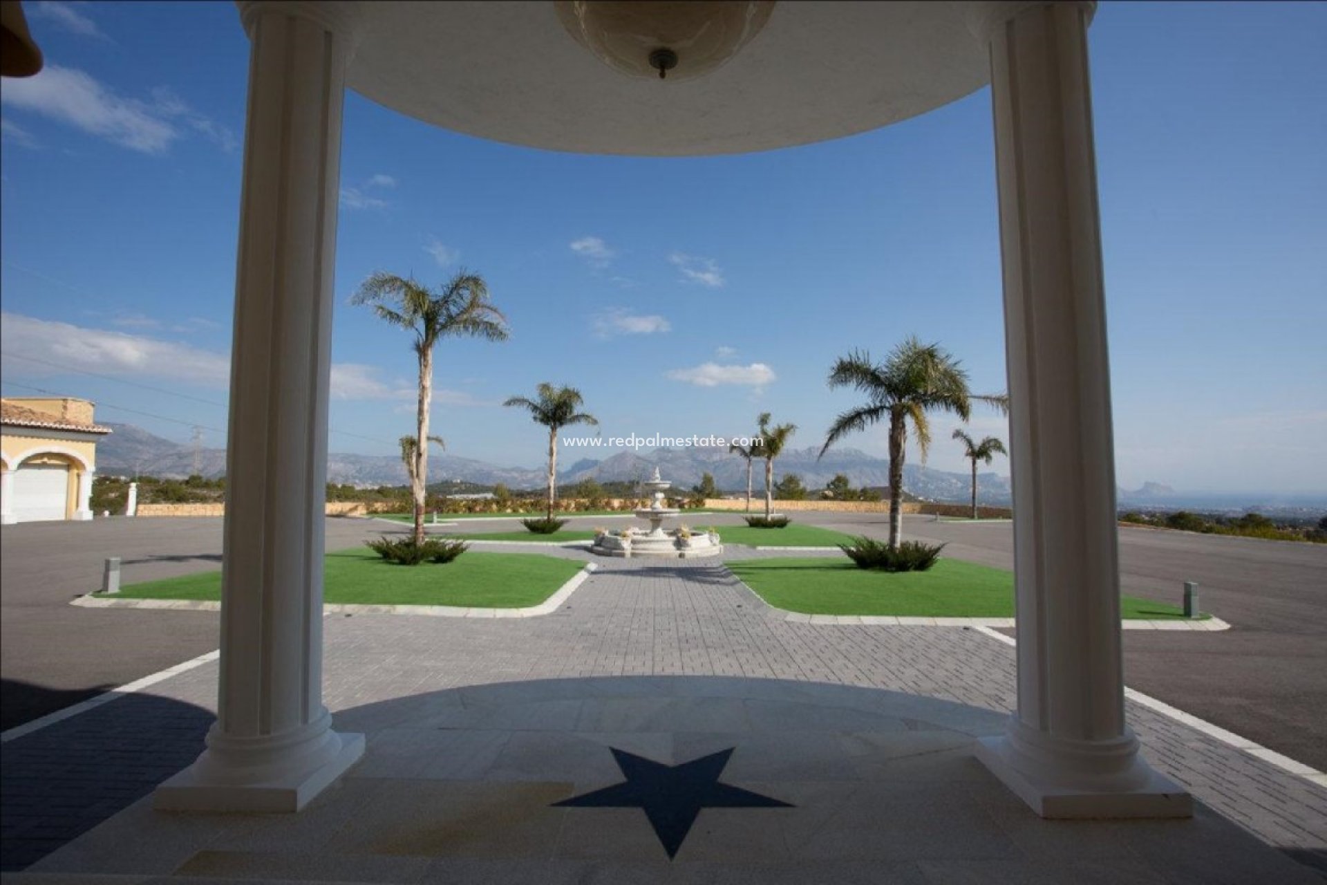 Videresalg - Villa -
La Nucía - Costa Blanca