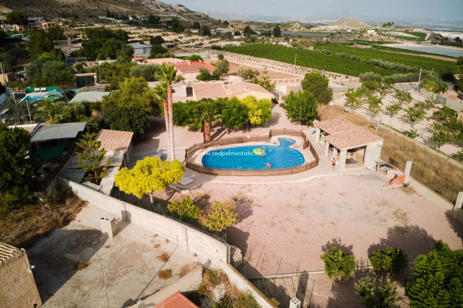 Videresalg - Villa -
La Romana - Inland